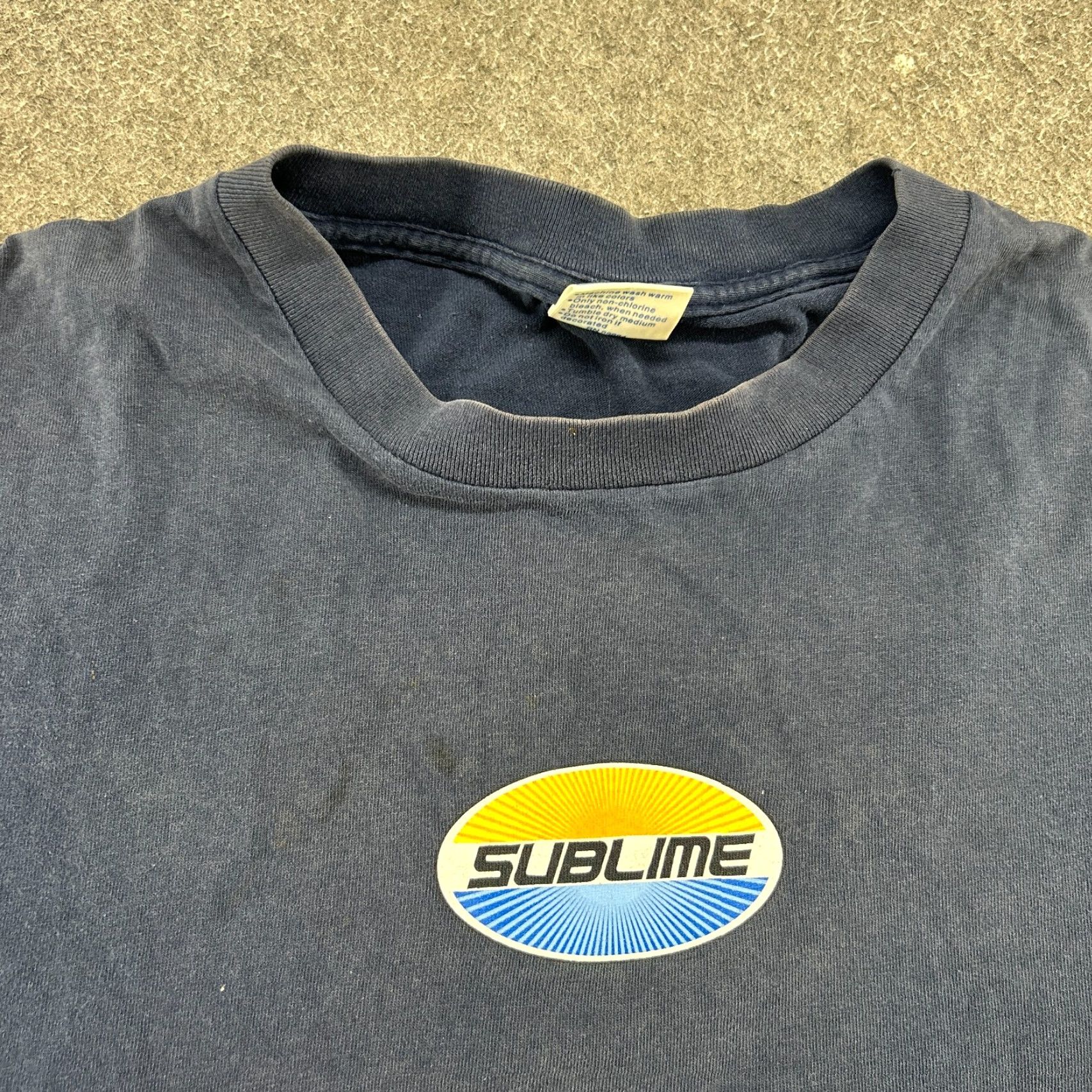 Vintage VINTAGE Sublime Shirt Mens XL Blue Single Stitch Band Tee Grunge Sun Faded 90s Size US XL / EU 56 / 4 - 4 Thumbnail