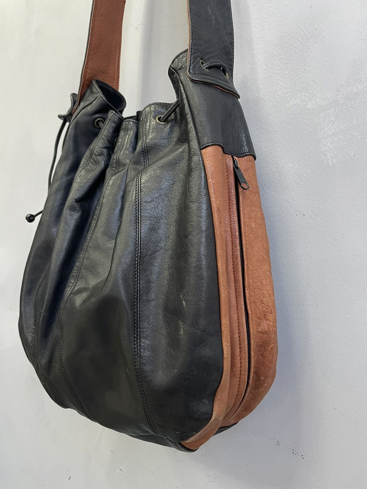 KMRii Avant garde leather messenger bag y2k kmrii style hype Size 40 - 4 Thumbnail