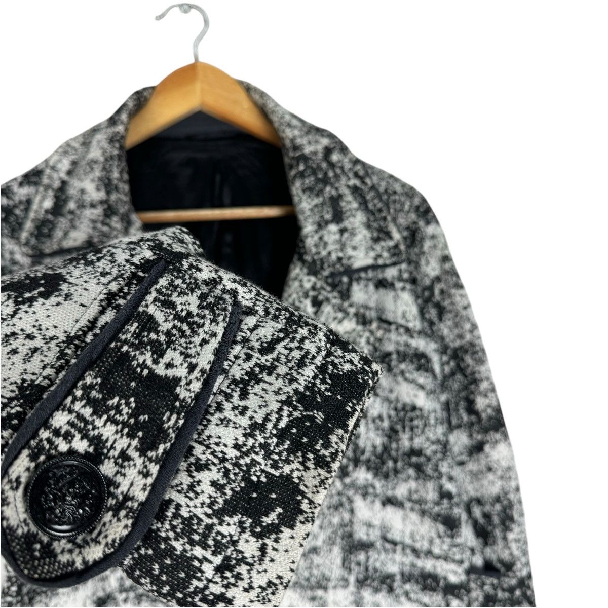 🌟2000s SEMANTIC SPLASH COLOUR BUTTON JACKET