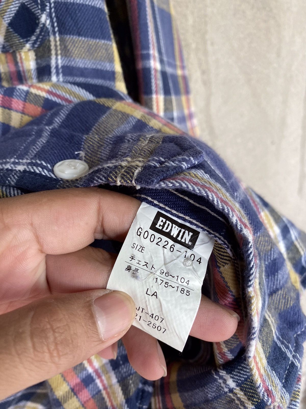 Edwin Edwin Multipocket Plaid Tartan Flannel Shirt Button Up Size US XL / EU 56 / 4 - 5 Thumbnail