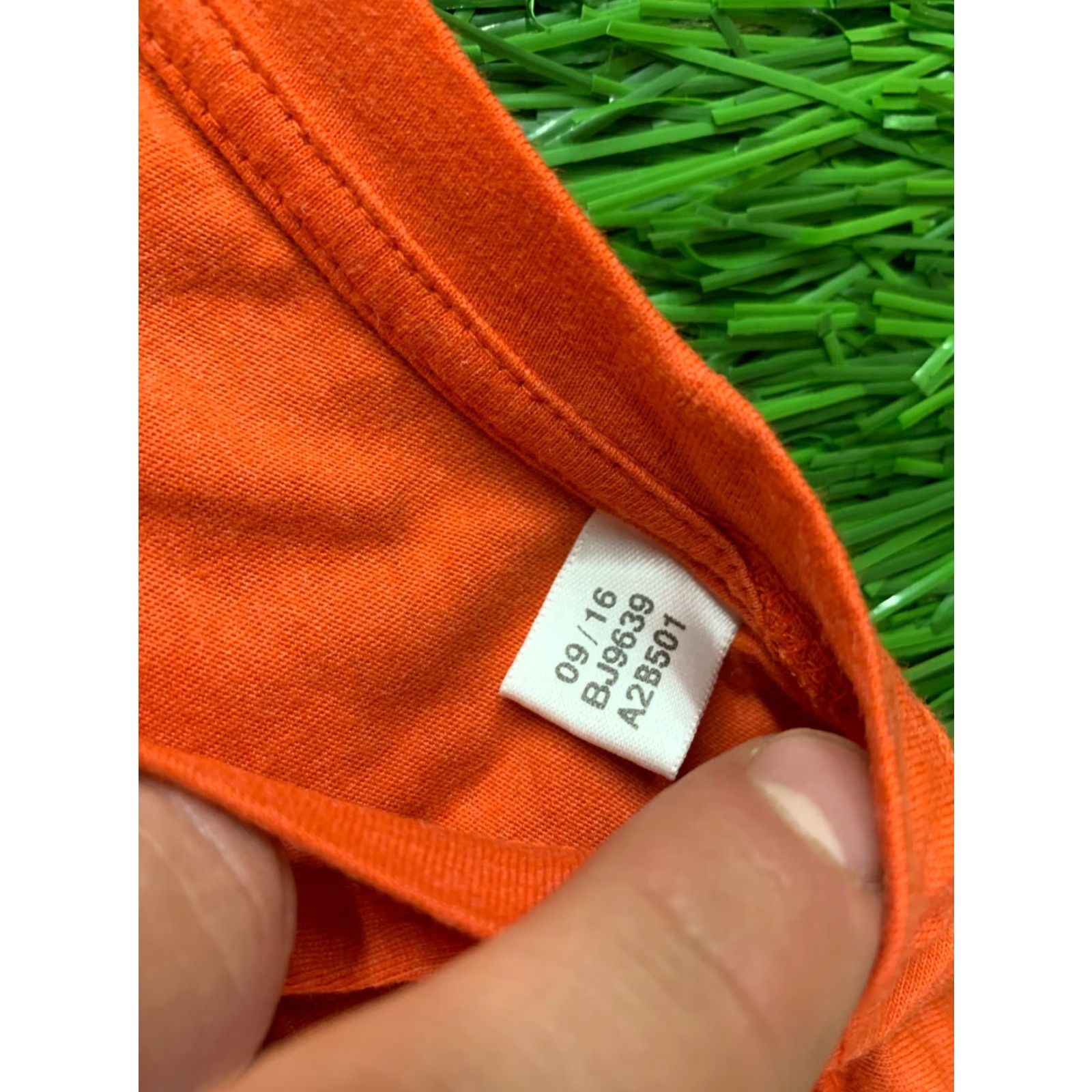Reebok REEBOK MENS T-SHIRT Casual Short Sleeve Jersey Orange 60% Cotton 40% Nylon Logo Basic Tee Size M Size US M / EU 48-50 / 2 - 6 Thumbnail