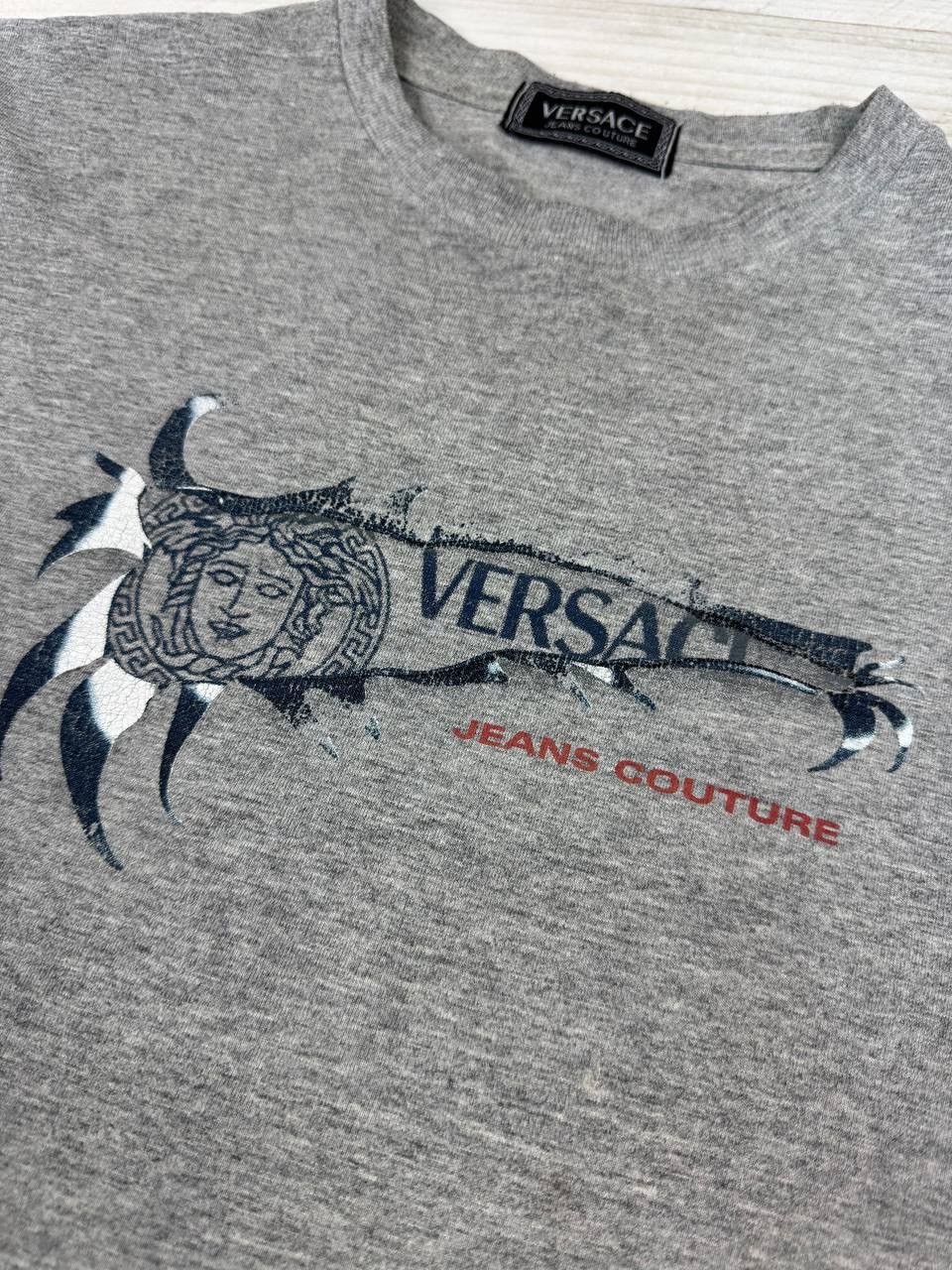 Versace Jeans Couture Vintage Versace Jeans Couture Big Logo T Shirt Size US L / EU 52-54 / 3 - 8 Thumbnail