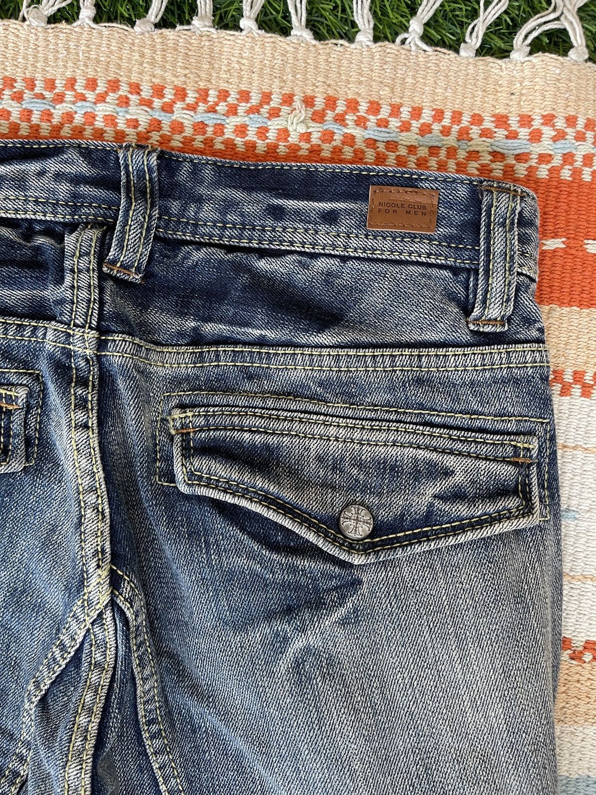 Nicole Club Vintage 90s🔥NICOLE CLUB🔥Bondage 3D Pocket Flare Cargo Jeans Size US 31 - 16 Thumbnail