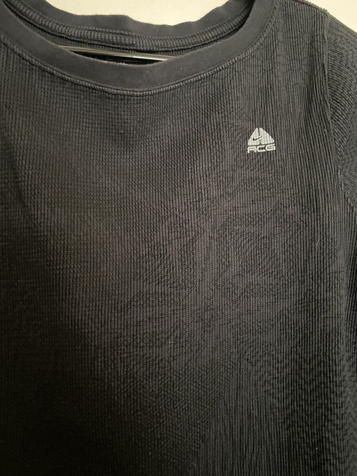 Nike × Nike ACG × Vintage Vintage Nike ACG Black Thermal Long sleeve Shirt Size US L / EU 52-54 / 3 - 3 Thumbnail