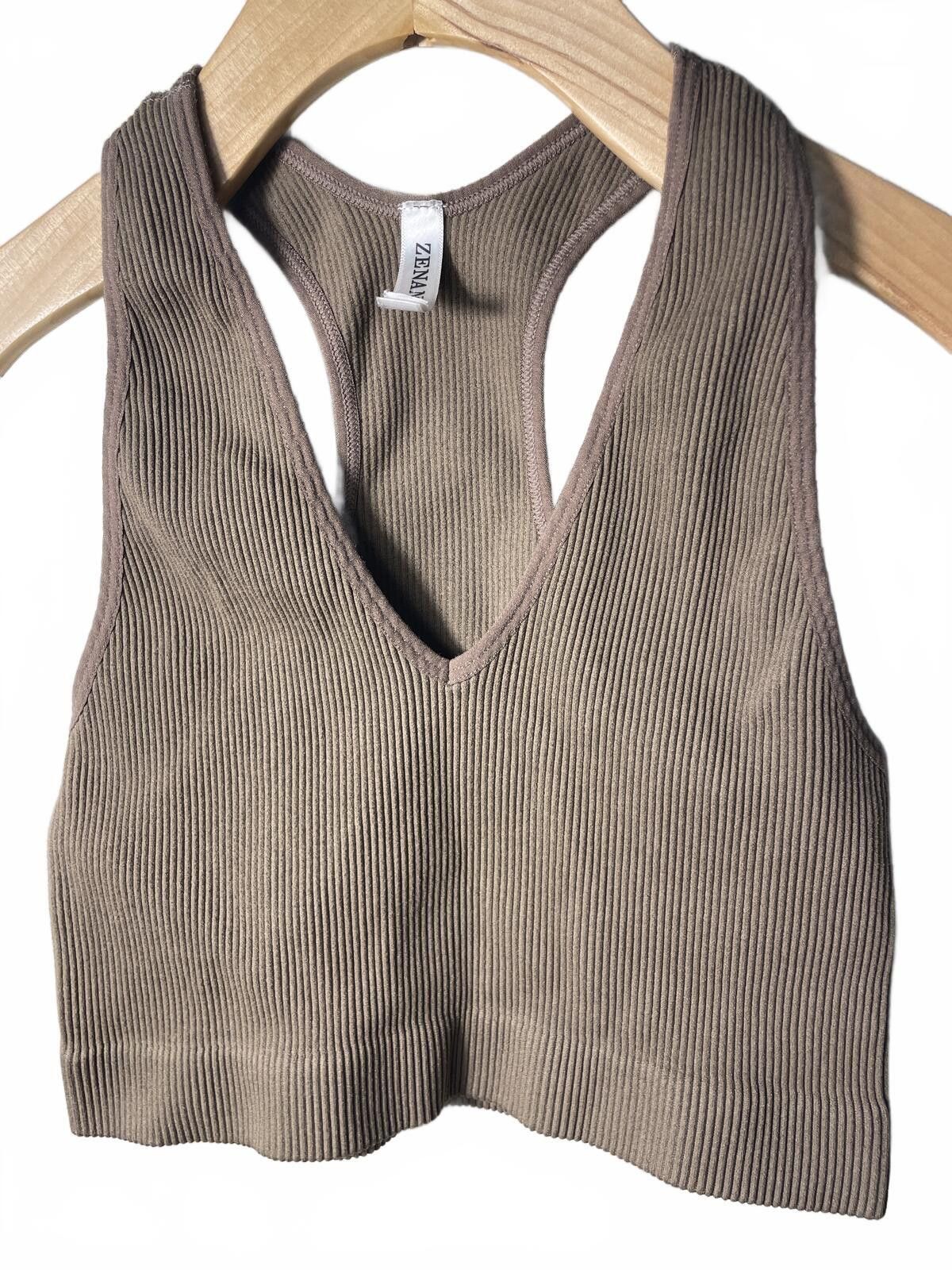 Other Zenana Ribbed V Neck Crop Top Women's S/M Brown Basic EUC Size M / US 6-8 / IT 42-44 - 4 Thumbnail