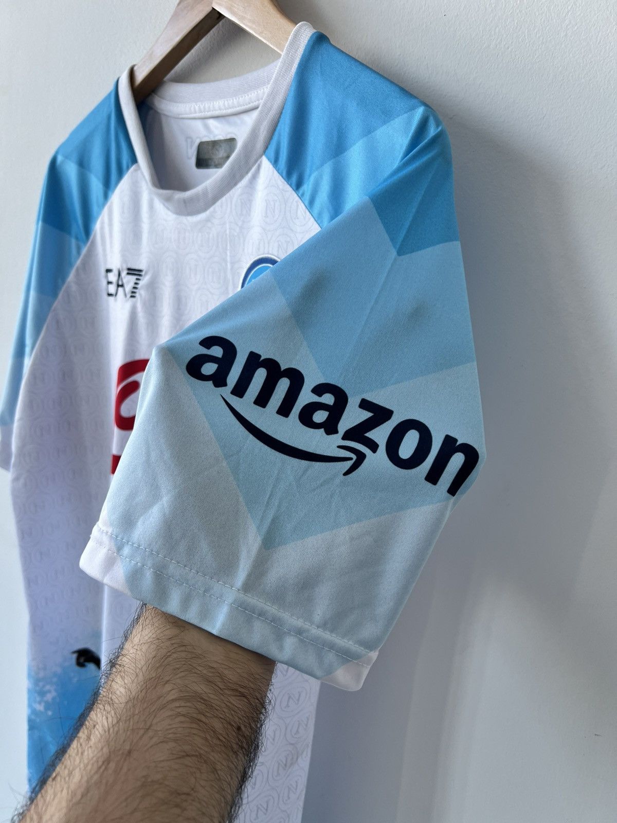 Vintage 🩸RARE🩸Napoli EA7 2022/2023 Osimhen Face Game Jersey Size US XL / EU 56 / 4 - 10 Thumbnail