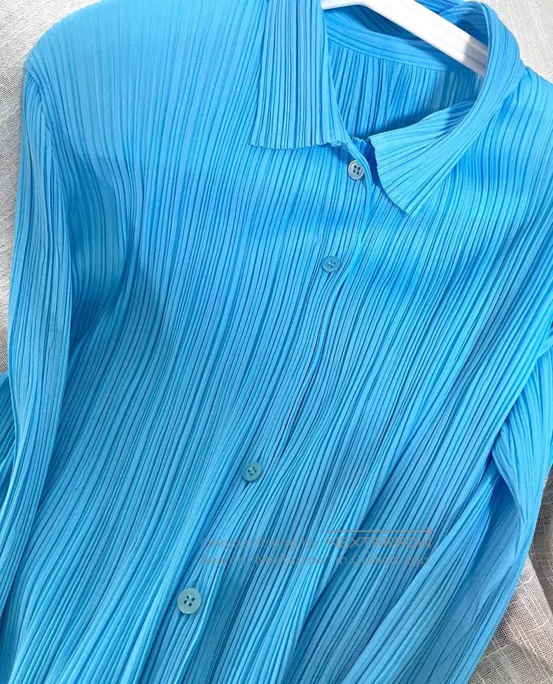 Issey Miyake Issey Miyake Aqua Blue Shirt Top Size XL / US 12-14 / IT 48-50 - 1 Thumbnail