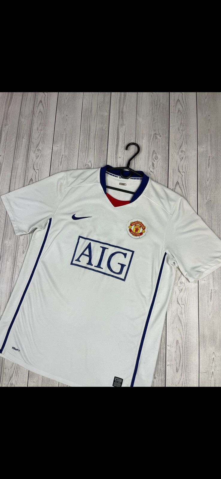Nike Vintage Manchester United soccer jersey size M white away Size US M / EU 48-50 / 2 - 2 Thumbnail