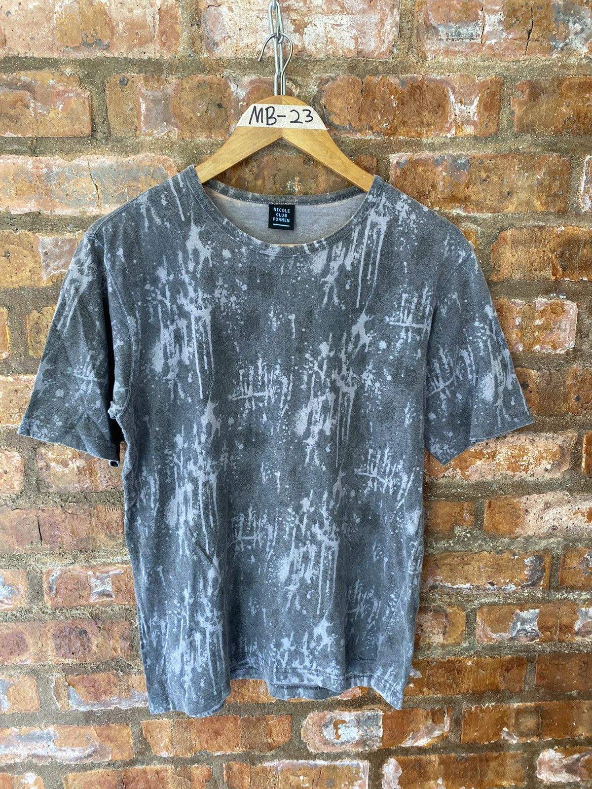 Nicole Club 2000s Abstract tee Size US M / EU 48-50 / 2 - 2 Thumbnail
