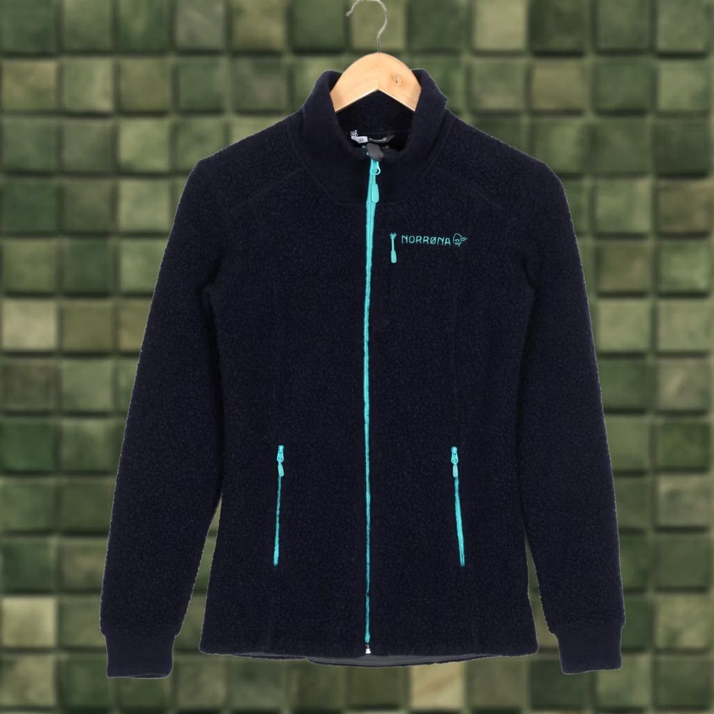 Vintage NORRONA Svalbard Wool Jacket Women XS Blue Regular Jacket Size XS / US 0-2 / IT 36-38 - 1 Thumbnail