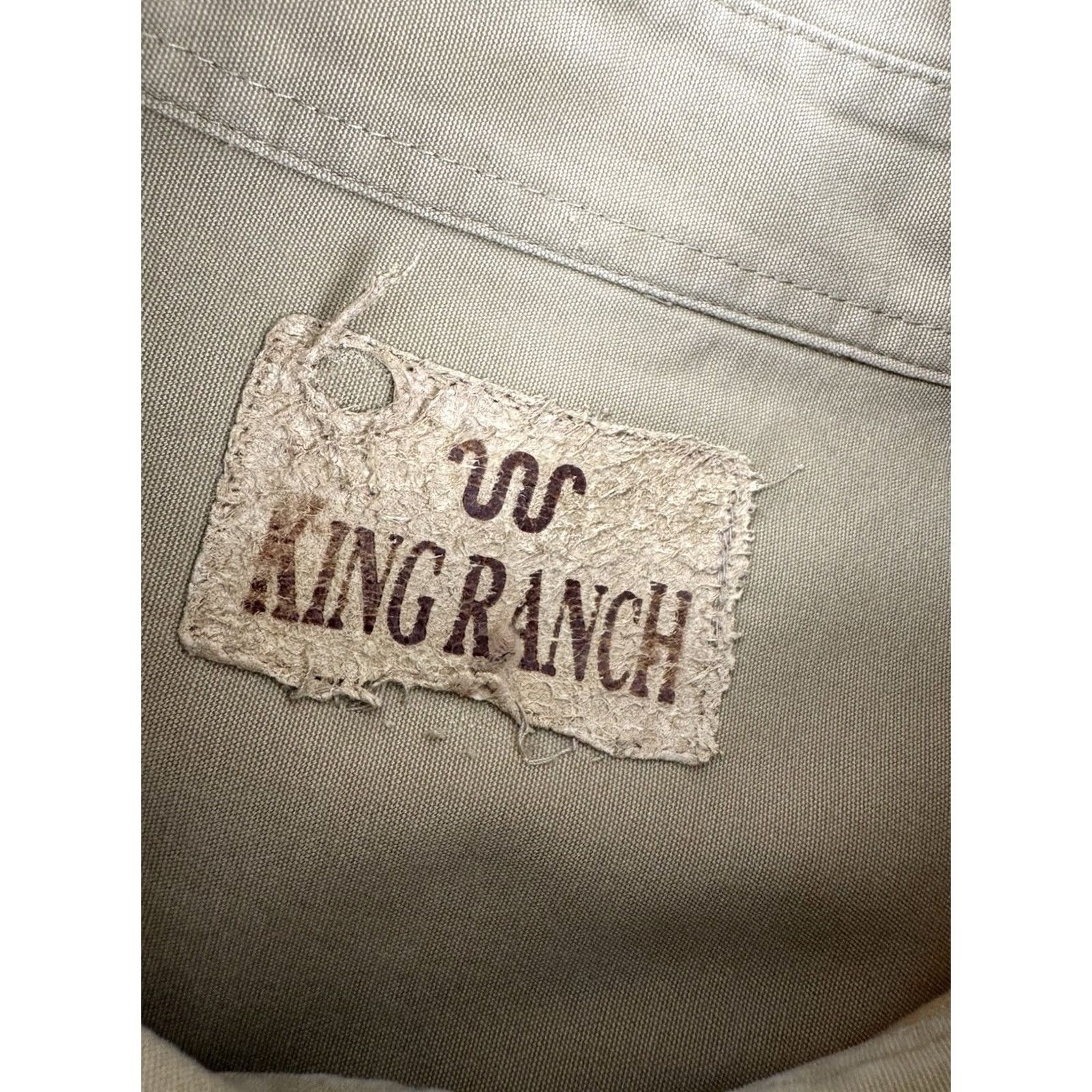 Vintage KING RANCH Mens XL Padded Hunting Shirt Button-Up Long Sleeve Light Brown Tan Shirt XL Mens Leather Hunting Shirt Size US XL / EU 56 / 4 - 5 Thumbnail