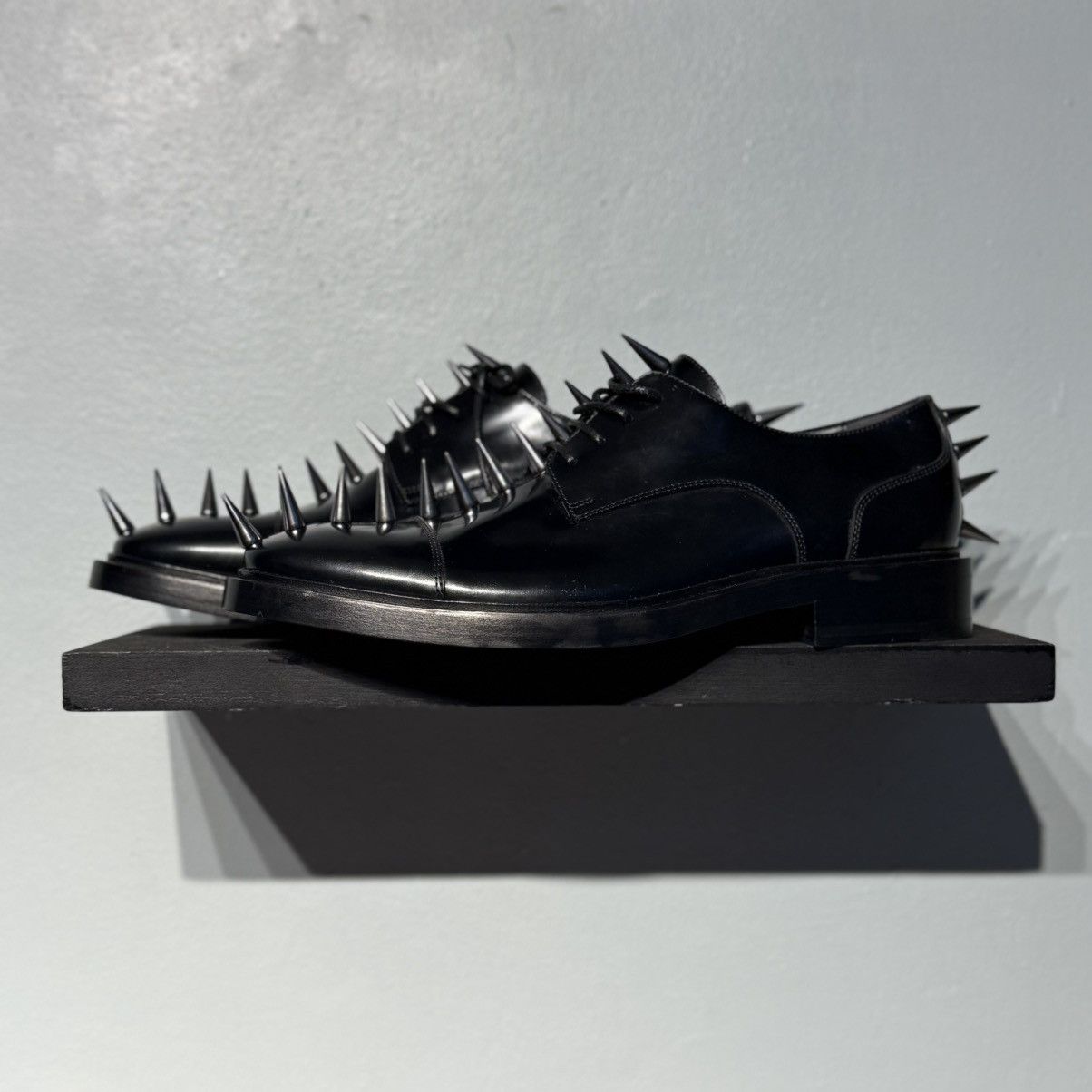 *RARE* Balenciaga \'18 Spiked Derbies Balenciaga RARE Pre Fall 18 Spike Derby | Grailed main image 2