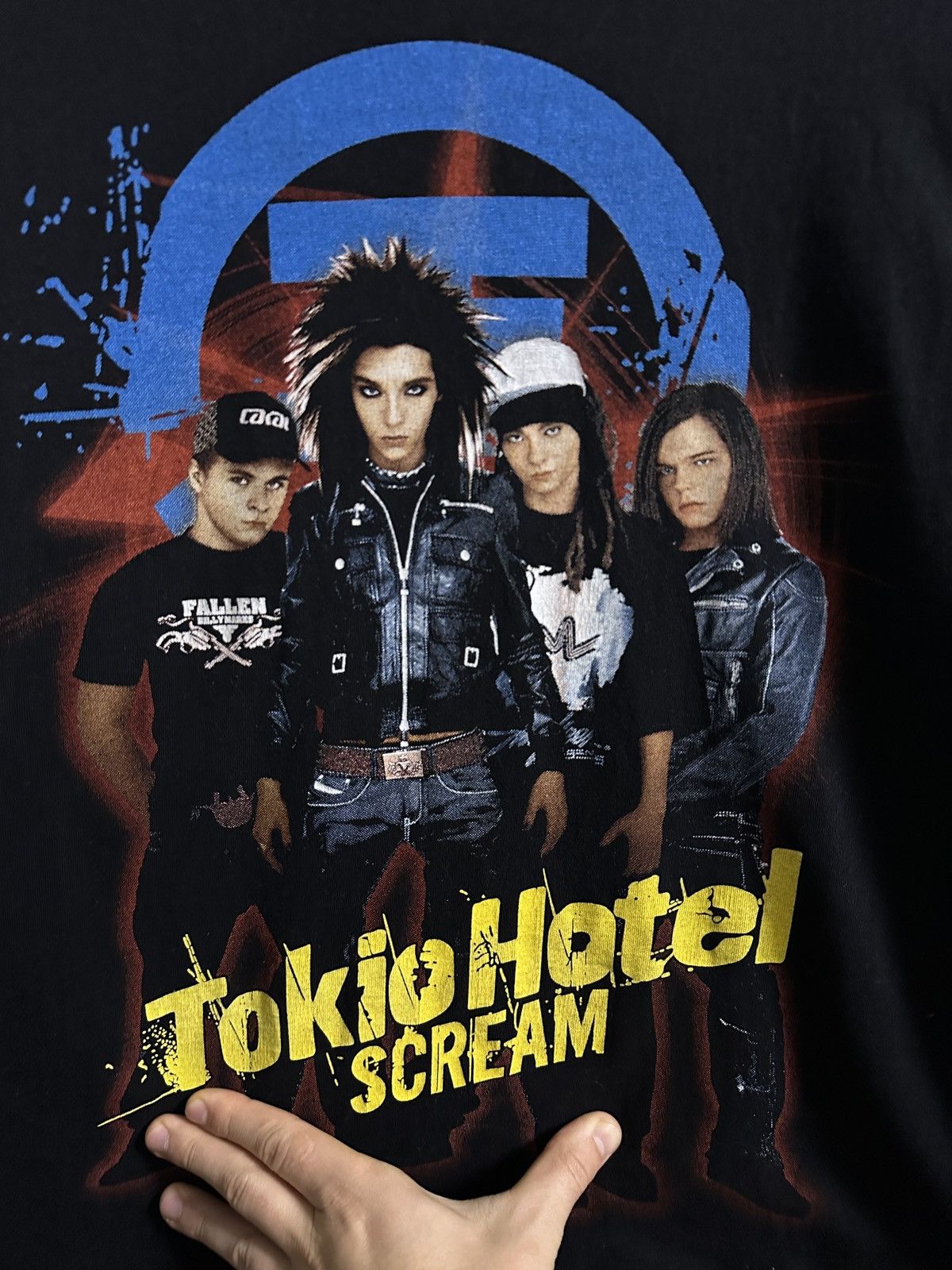 Band Tees Rare Vintage T-Shirt Tokio Hotel Scream Rock Japan Band Size US M / EU 48-50 / 2 - 3 Thumbnail