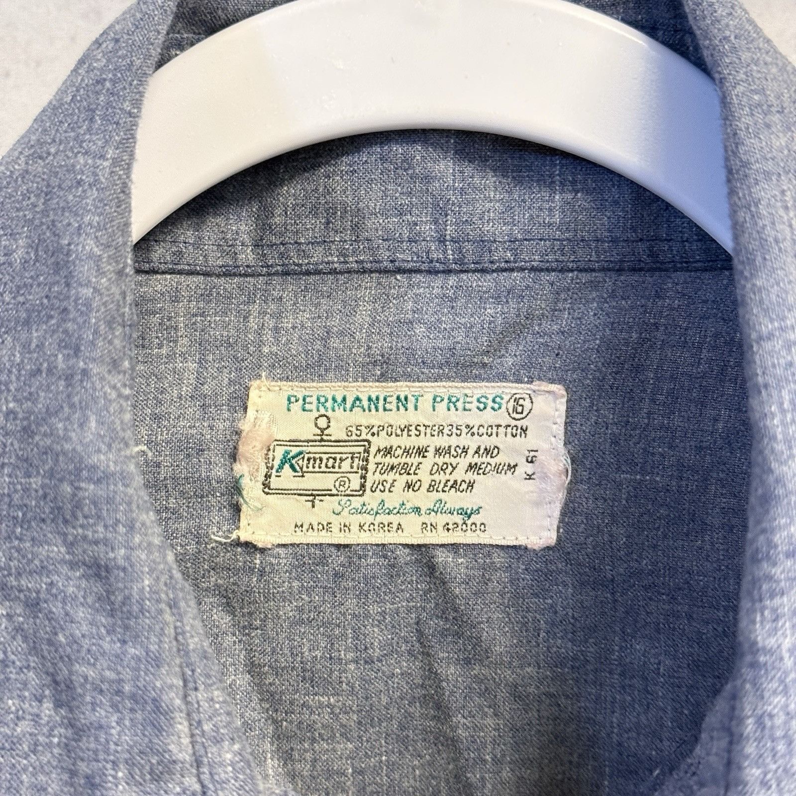 Vintage Vintage 70s Kmart Permanent Press Button Up Shirt Womens 18x Size M / US 6-8 / IT 42-44 - 9 Thumbnail