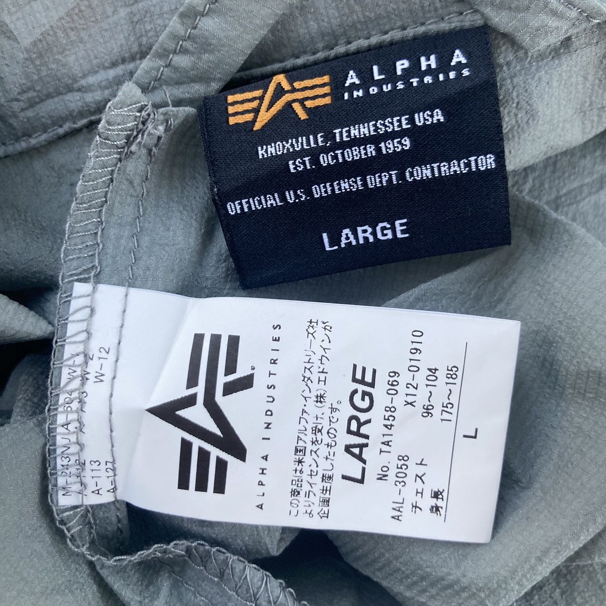 Alpha Industries ALPHA INDUSTRIES MULTIPOCKET MILITARY LIGHT JACKET Size US L / EU 52-54 / 3 - 7 Thumbnail