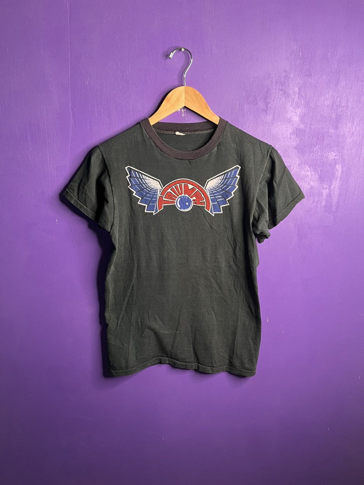 Band Tees × Vintage Vintage 70s Triumph bat wings logo t-shirt Size US M / EU 48-50 / 2 - 1 Thumbnail