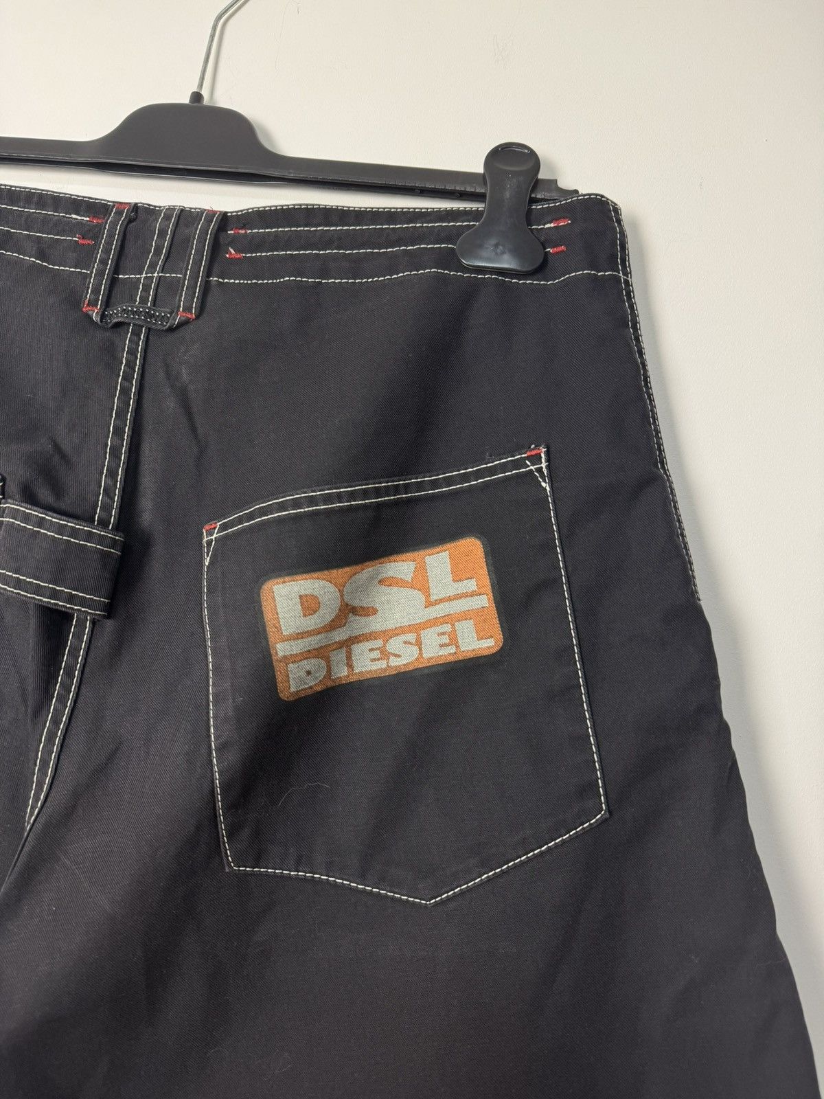 Diesel Vintage 00s Diesel Wide Carpenter Shorts Y2K Made in Italy Size US 34 / EU 50 - 9 Thumbnail