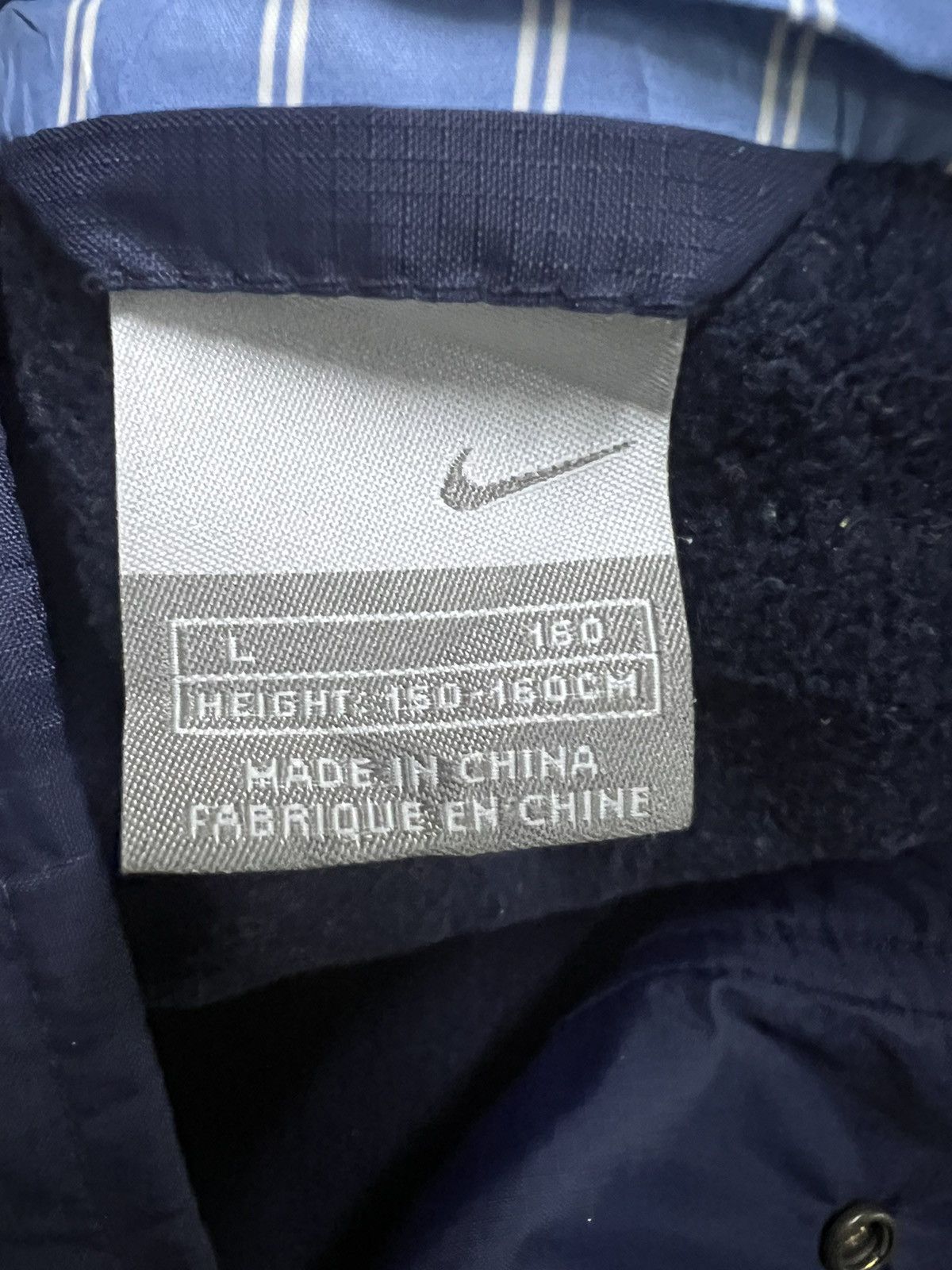 Japanese Brand × Nike × Vintage NIKE Kids Blouson Jacket with Hood Size US L / EU 52-54 / 3 - 3 Thumbnail
