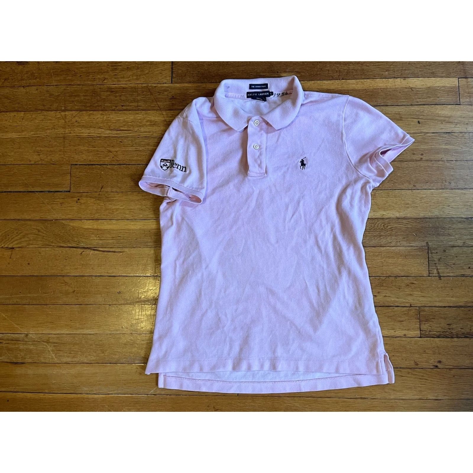 Polo Ralph Lauren VINTAGE Polo Ralph Lauren University Of Pennsylvania Shirt Women’s L Pink Polo Shirt Women’s L Pink 90s College Preppy Retro School Teacher University Size L / US 10 / IT 46 - 2 Thumbnail