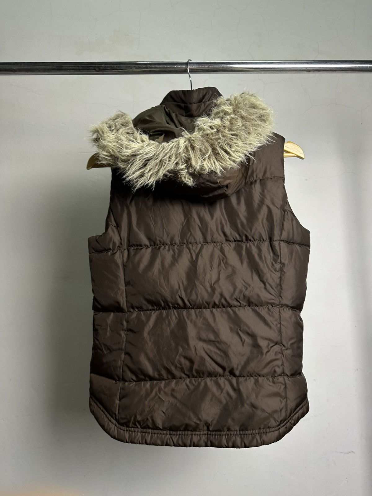 Polo Ralph Lauren Polo Ralph Lauren Fur Puffer Sleeveless Jacket Size US S / EU 44-46 / 1 - 2 Thumbnail