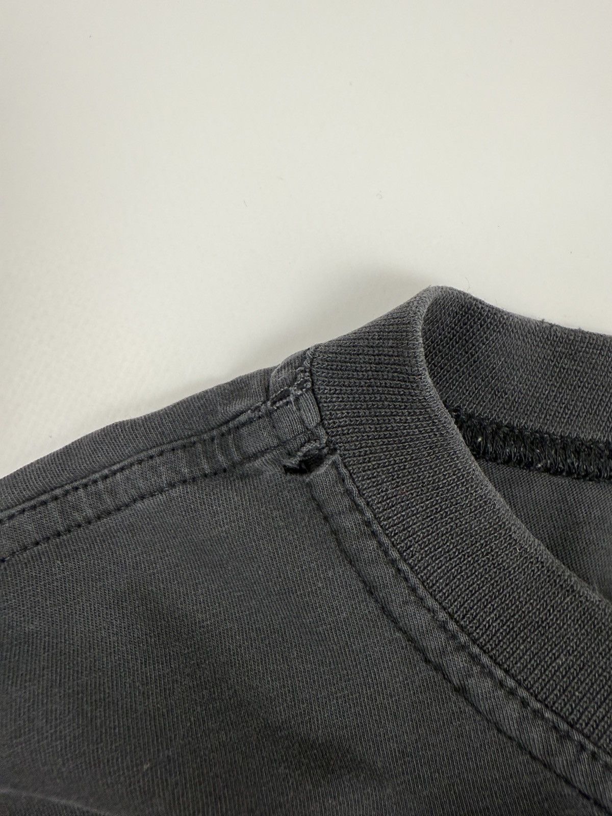 Vintage 1990’s Vintage Faded Grey Distressed Pocket Blank T-Shirt Size US XL / EU 56 / 4 - 5 Thumbnail