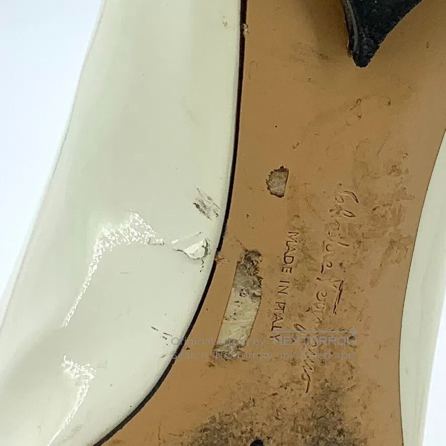 Salvatore Ferragamo Salvatore Ferragamo Off-white metal buckle patent leather Size US 6.5 / IT 36.5 - 9 Thumbnail
