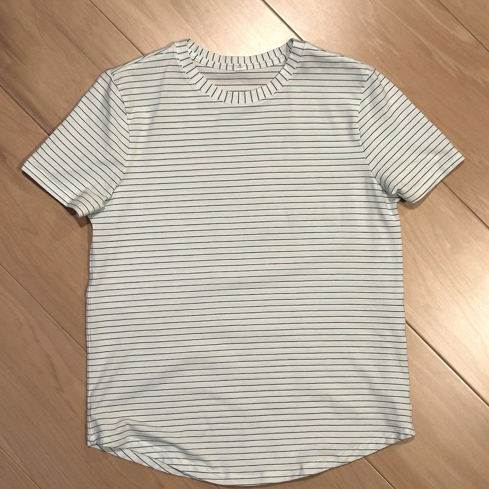 Lululemon Lululemon All Yours Boyfriend Tee T-Shirt Women’s Small Striped Short Sleeve Size S / US 4 / IT 40 - 2 Thumbnail