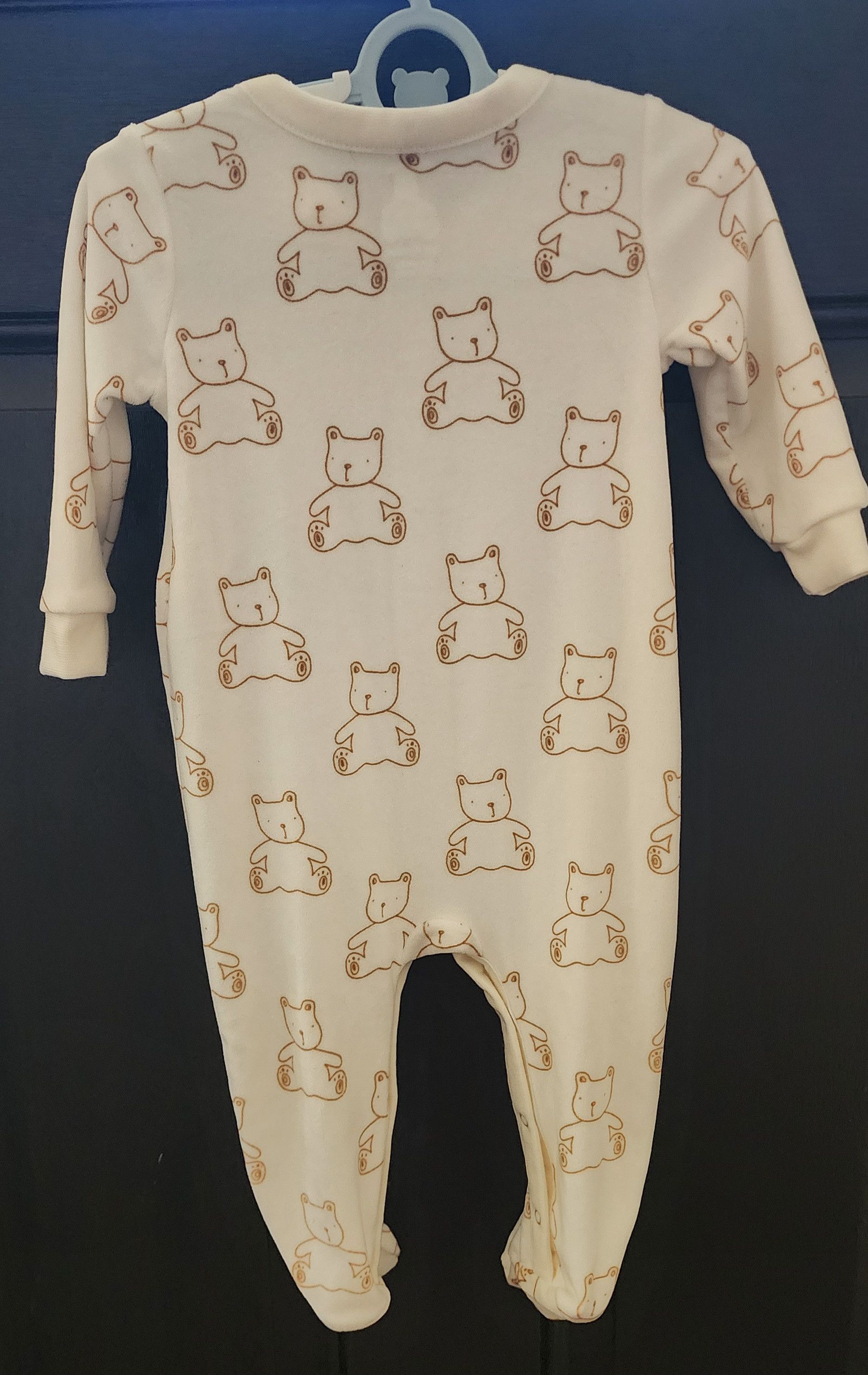 Gap NWT Baby Velour Print Footed One-Piece Ivory 6-9 Months Size XXS / US 00 / IT 34 - 3 Thumbnail