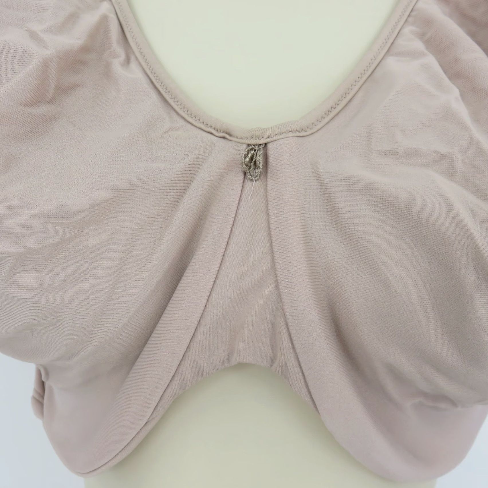 Vintage Bali Bra 42DDD Beige Underwire Unlined Minimizer 3385 Passion for Comfort Lace Women Size ONE SIZE - 4 Thumbnail