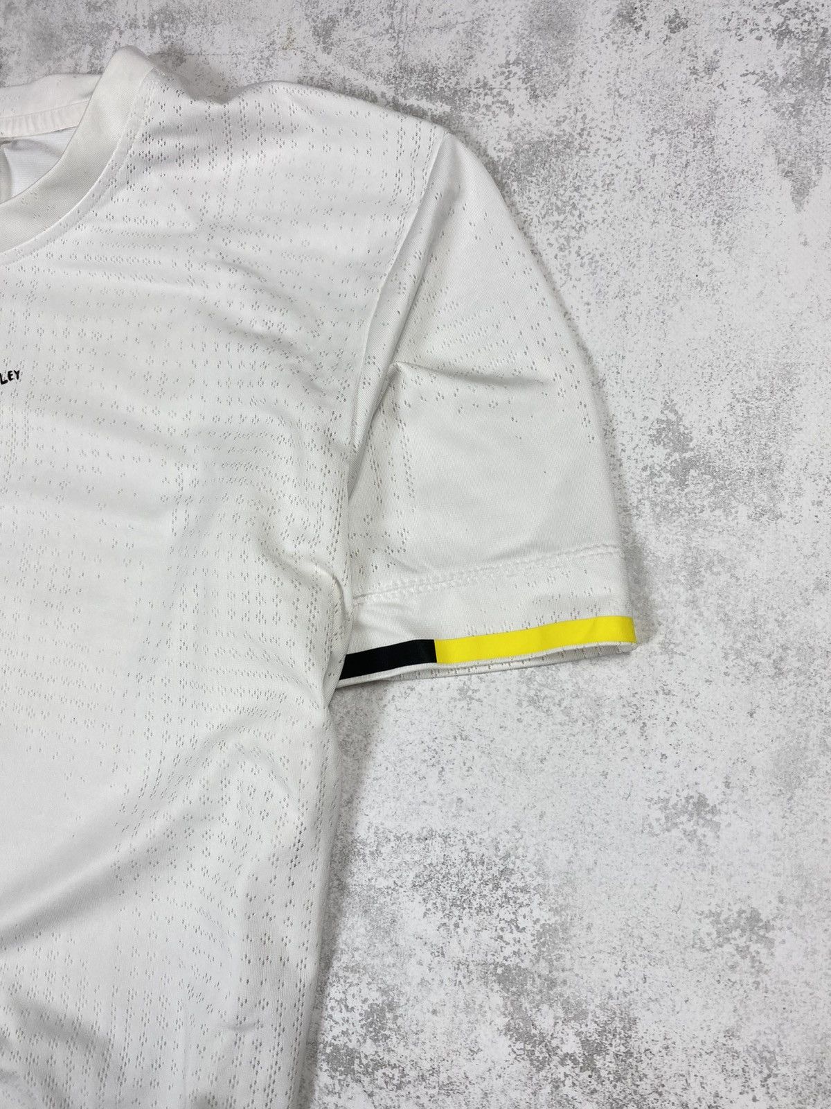 Adidas Adidas Parley Run For The Oceans Performance Shirt Size US XL / EU 56 / 4 - 4 Thumbnail