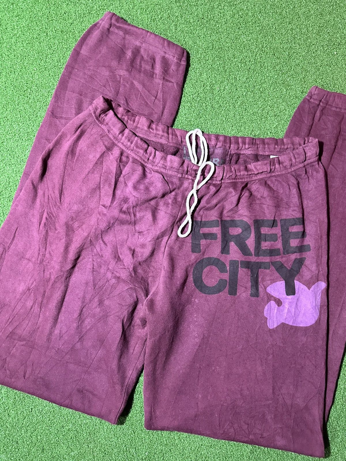 FREECITY FREECITY sweatpant Maroon Size US 35 - 2 Thumbnail