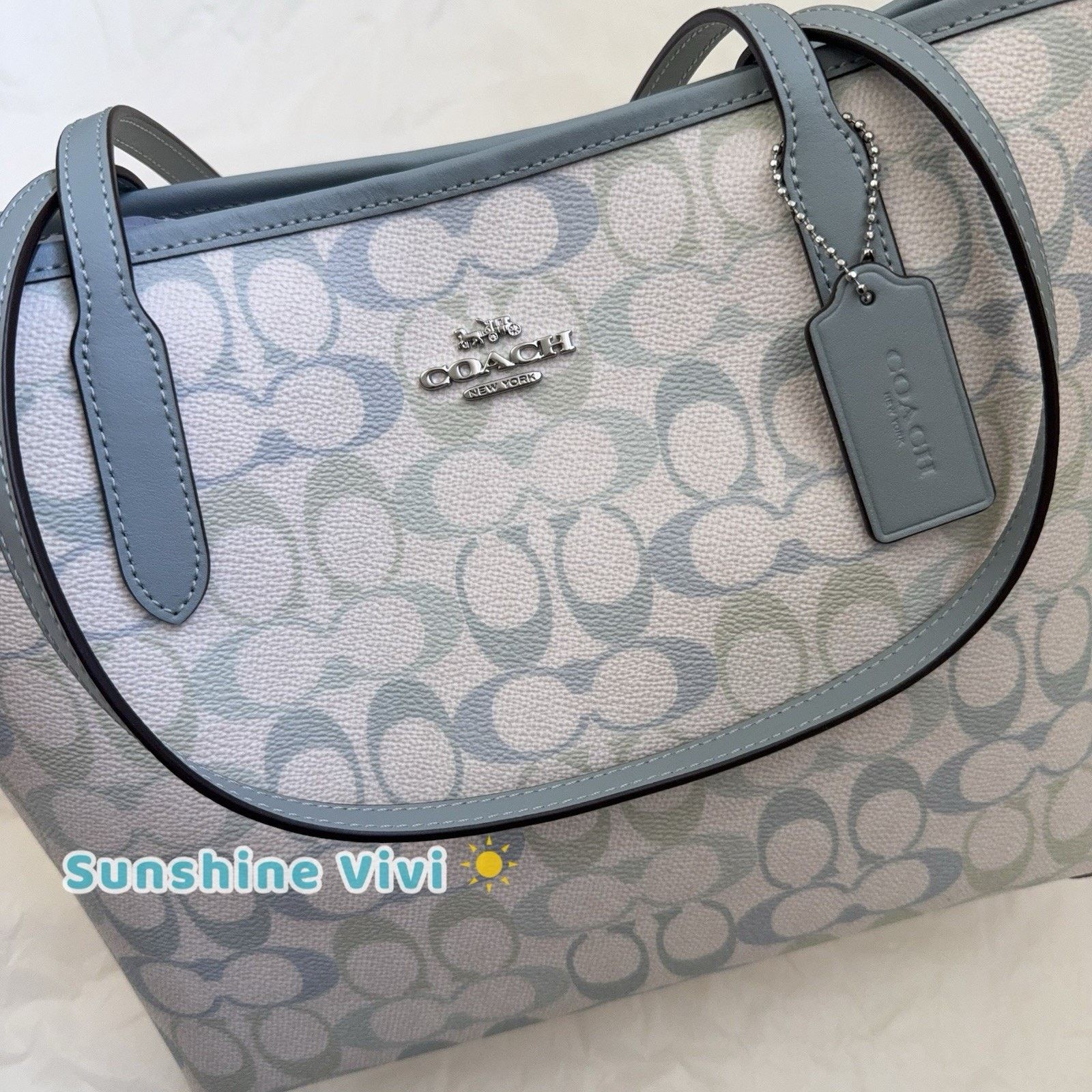 Coach NWT Coach Medium City Tote Bag Pretty CDZ09 CHALK/BLUE Size ONE SIZE - 2 Thumbnail