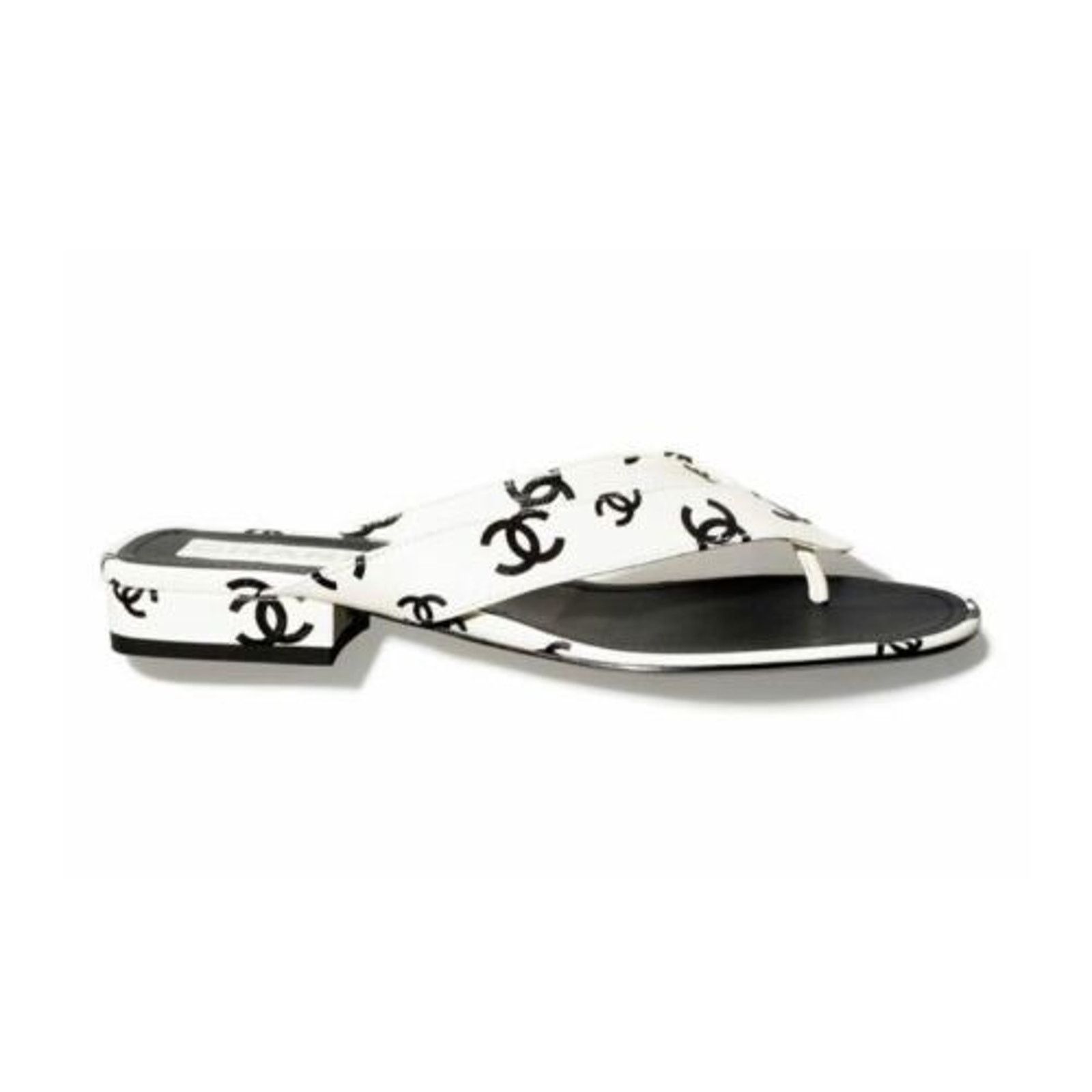 Chanel 22M White Black Printed Lambskin CC Logo Thong