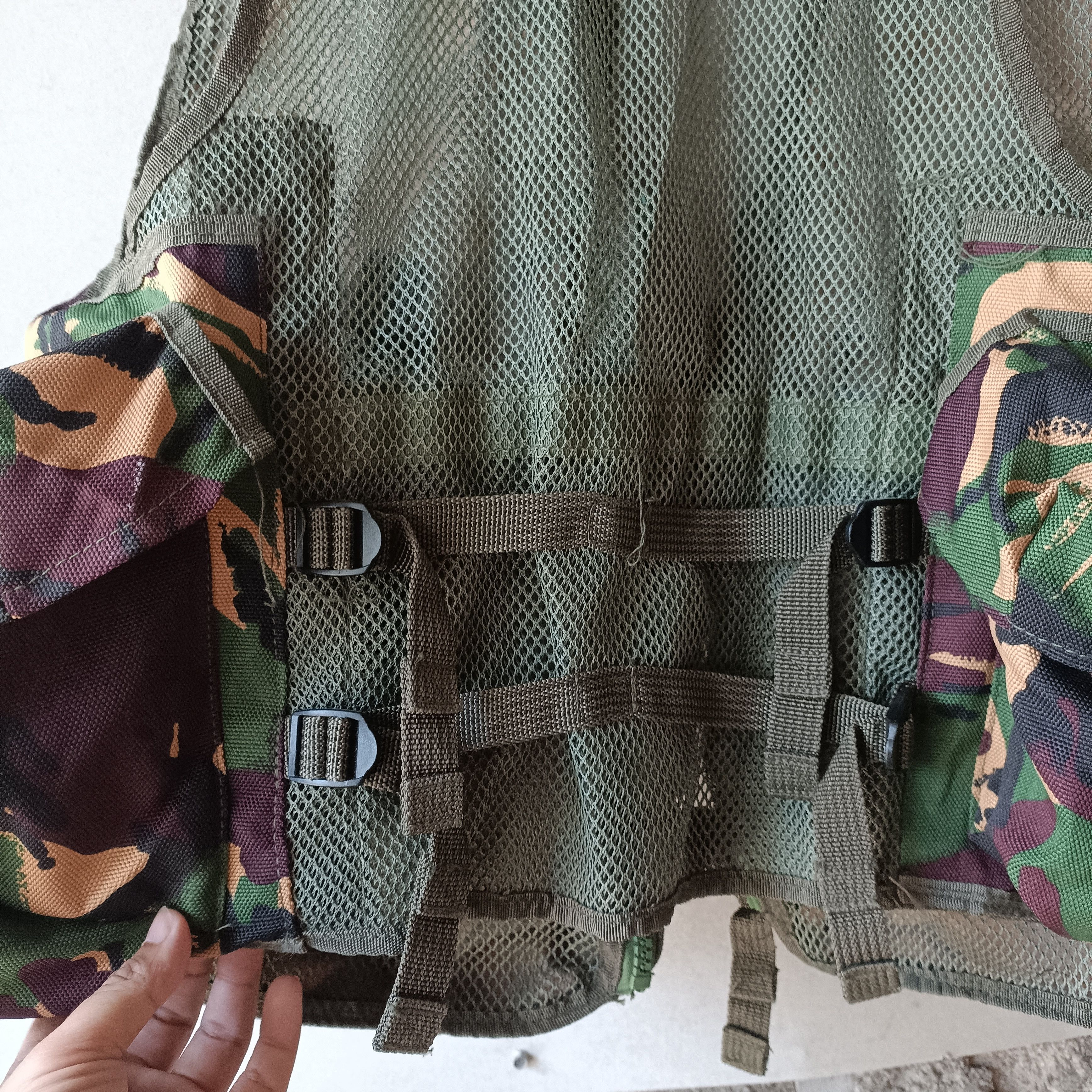 Voodoo Tactical British Army DPM Assault Tactical Vest General Purpose OPS Size US L / EU 52-54 / 3 - 10 Thumbnail