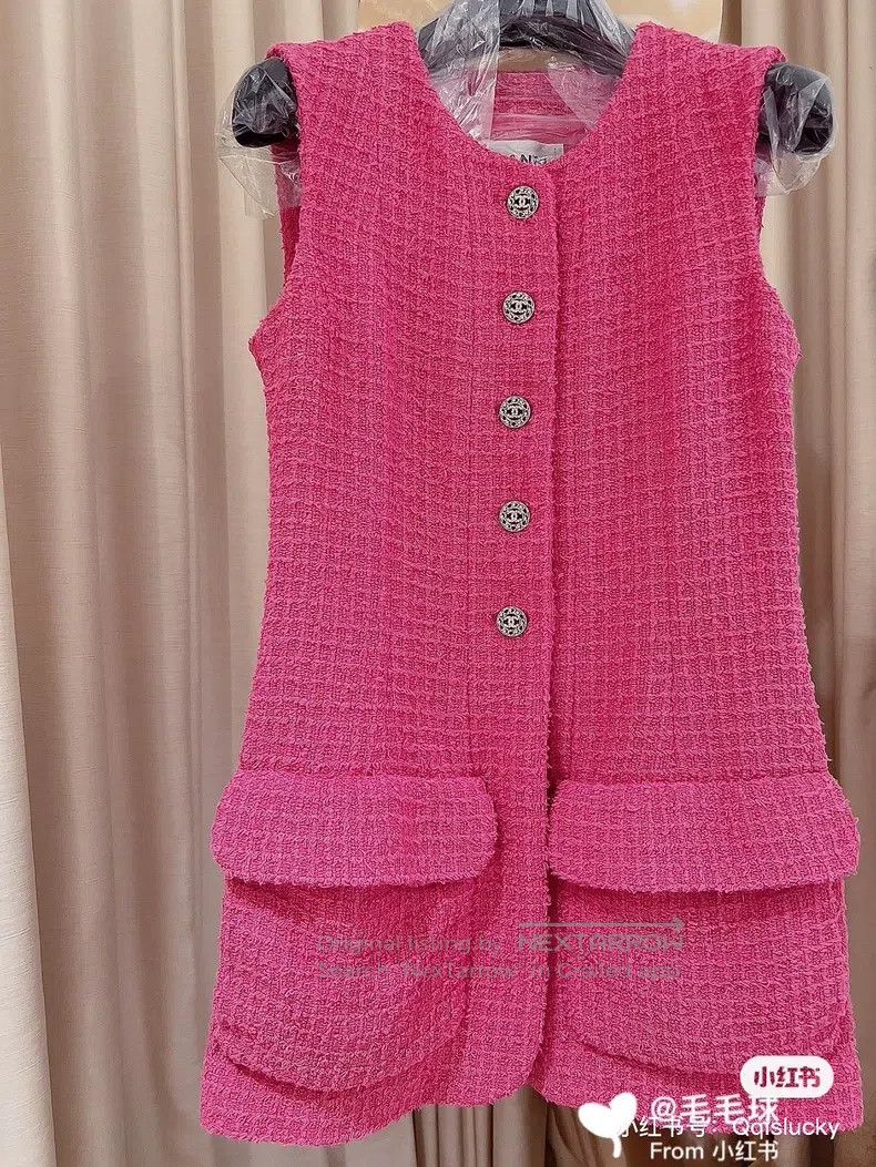 Chanel Chanel Rose pink long vest Size XXS / US 00 / IT 34 - 1 Thumbnail