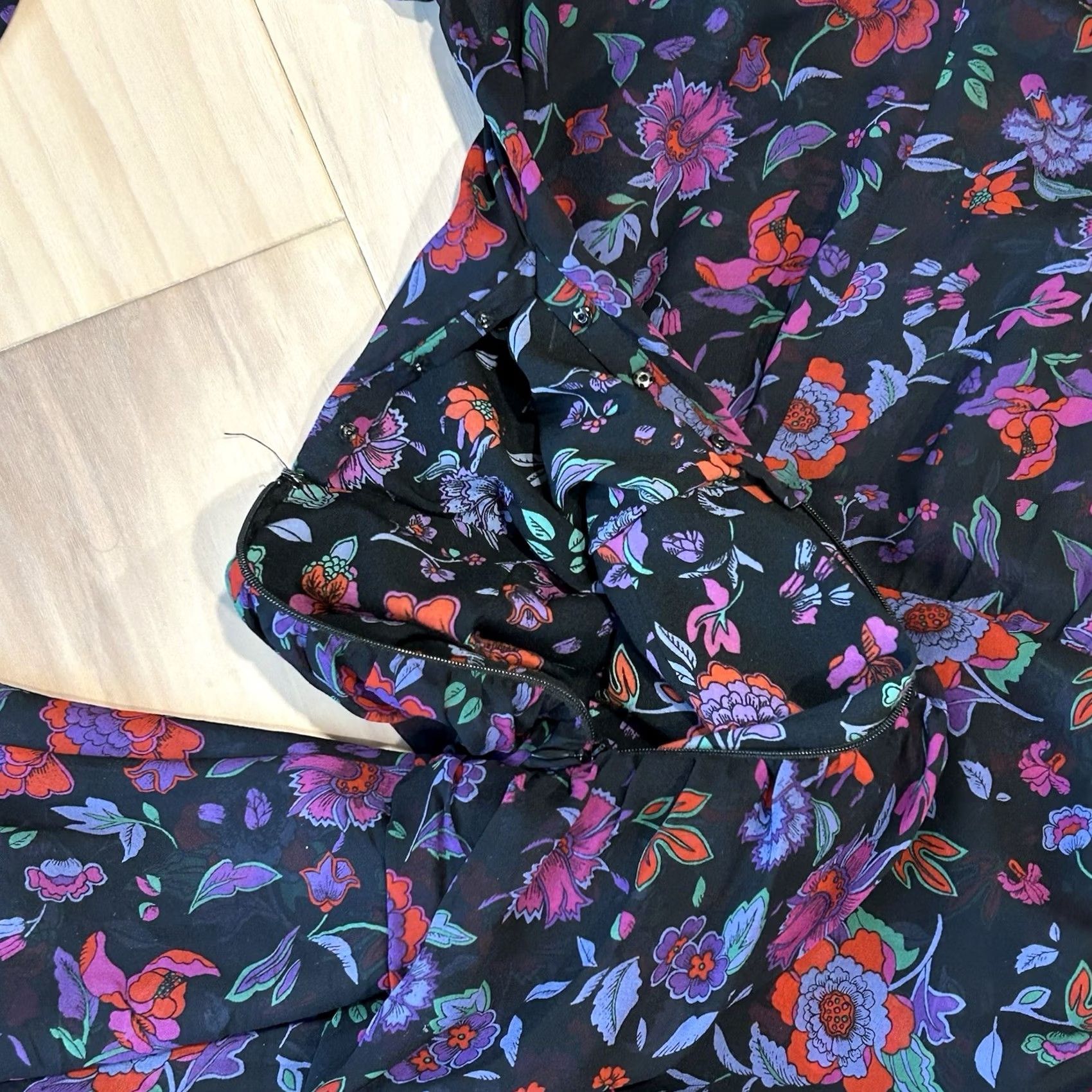Veronica Beard VERONICA BEARD Mini-Dress Women’s Floral Silk Ruched Long Sleeve Black/Purple Multicolor 0 Size XS / US 0-2 / IT 36-38 - 6 Thumbnail