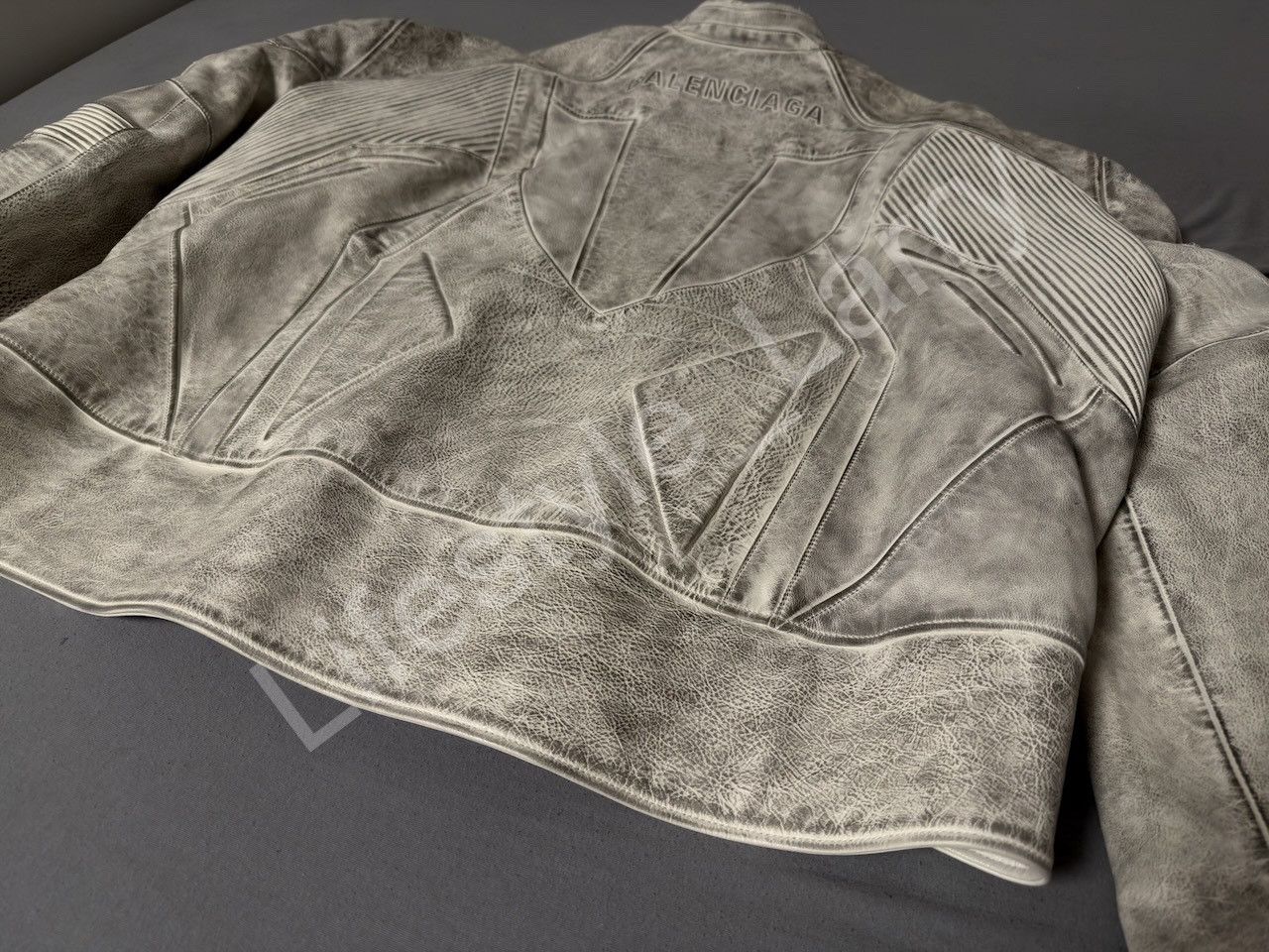 Balenciaga Balenciaga S23 Mudshow Oversized Biker Leather Jacket, Sz 2 Size US M / EU 48-50 / 2 - 15 Thumbnail