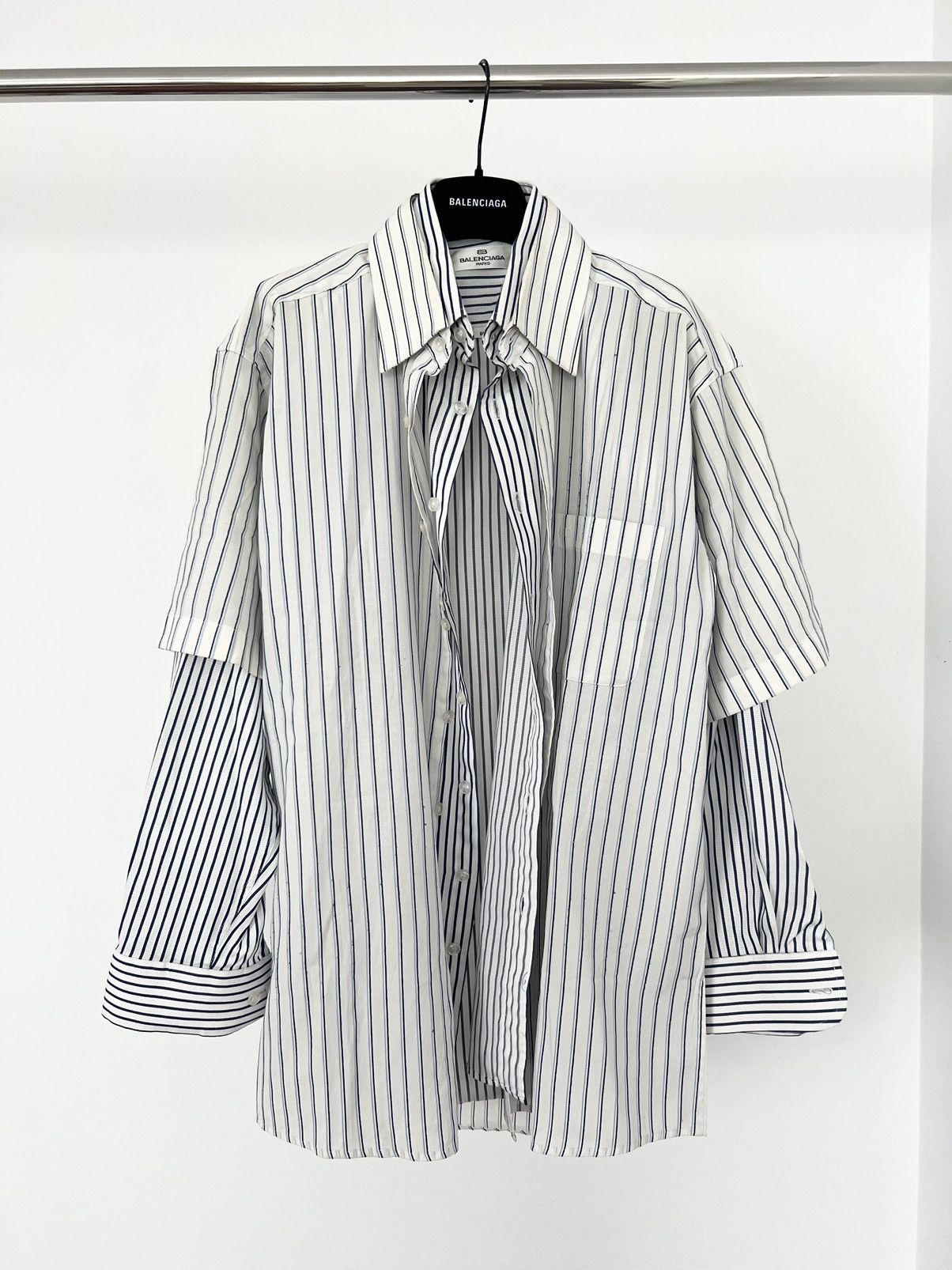 Double shirt balenciaga on sale