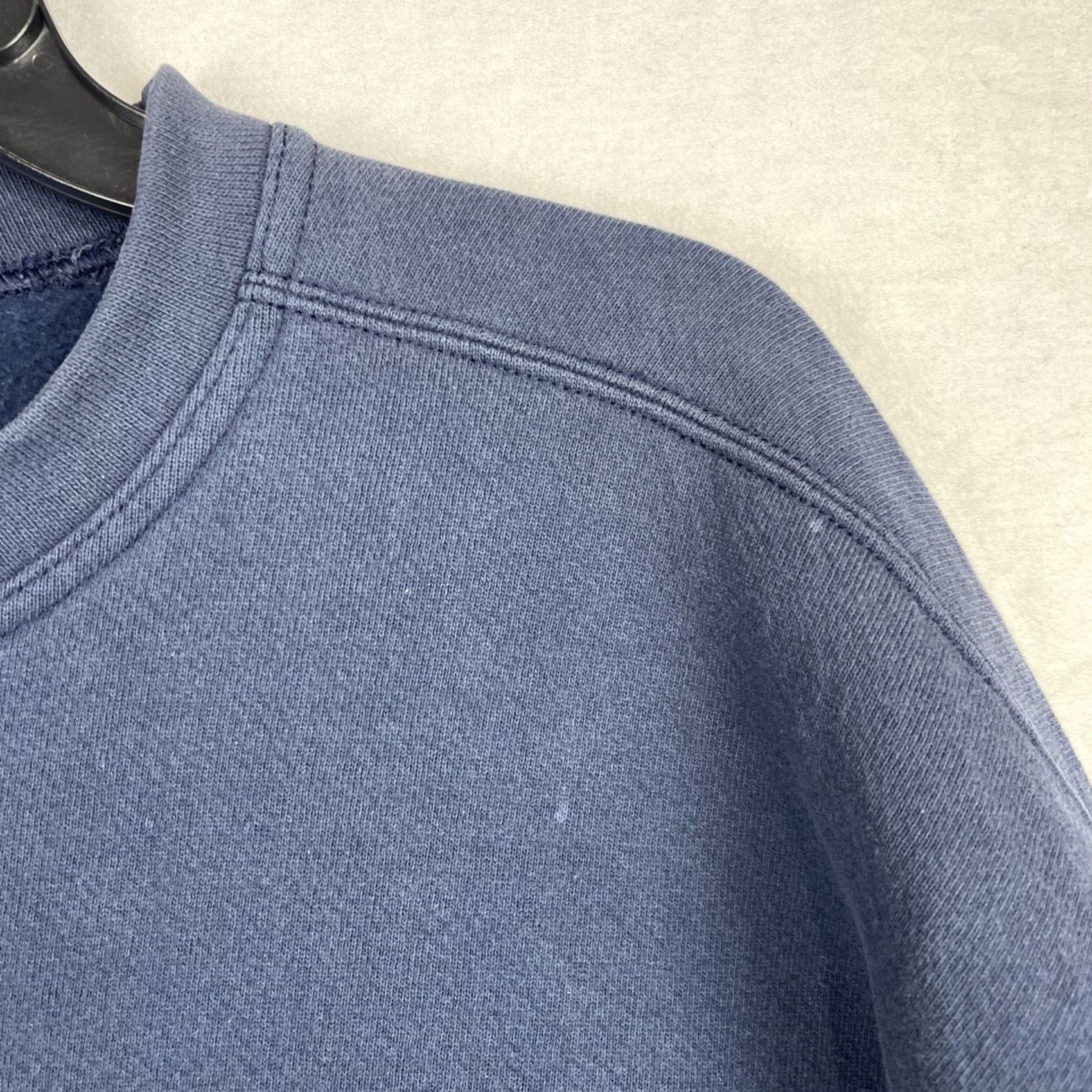 Nike VINTAGE Nike Sweatshirt Mens XL Navy Long Sleeve Crewneck Made In USA Sweatshirt Size US XL / EU 56 / 4 - 7 Thumbnail