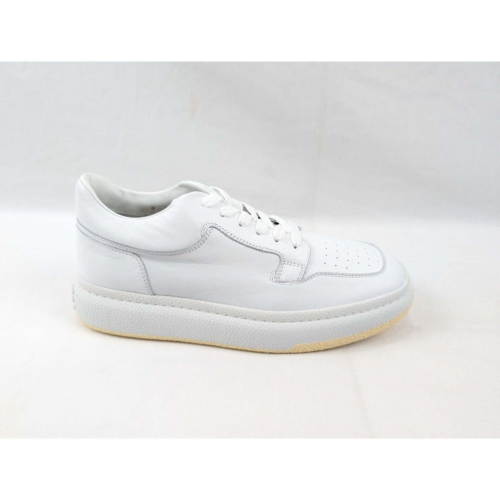 Maison Margiela o1rshd1 Low-Top Sneakers in White Size US 10.5 / EU 43-44 - 1 Thumbnail