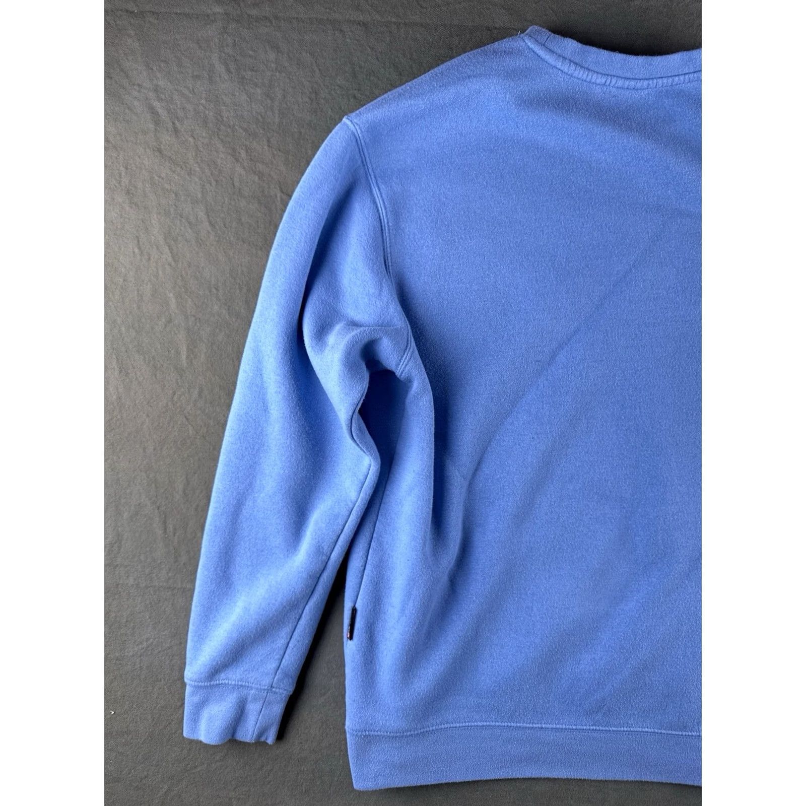Quiksilver Quiksilver Sweatshirt Mens M Blue Y2K Surf Skate Minimal Logo Crewneck Size US M / EU 48-50 / 2 - 6 Thumbnail