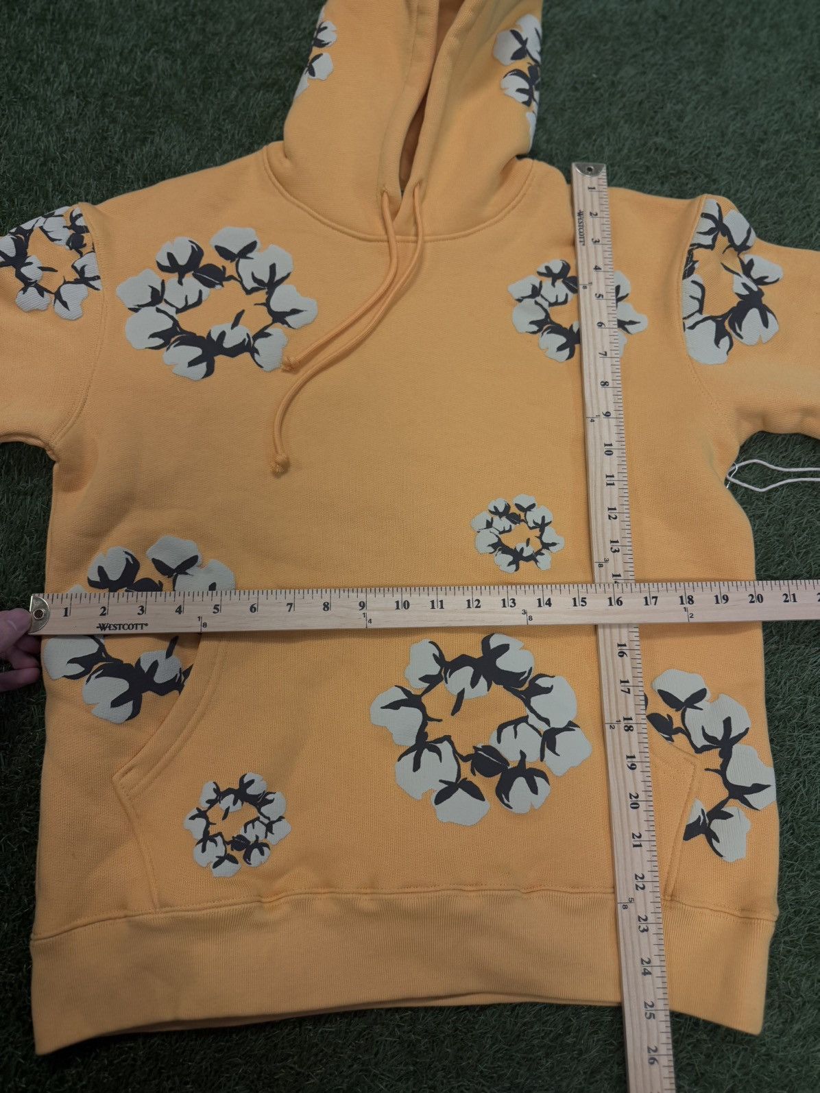 Cactus Plant Flea Market × DENIM TEARS Denim Tears CPFM Yellow Cotton Wreath Hoodie M (NEW) Size US S / EU 44-46 / 1 - 9 Thumbnail
