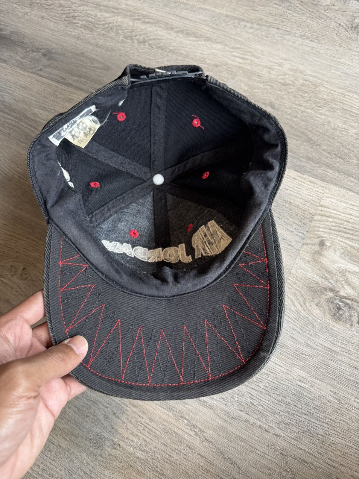 Nike VINTAGE 80S NIKE AIR JORDAN LEGENDARY HAT 🔥RARE🔥 Size ONE SIZE - 9 Thumbnail