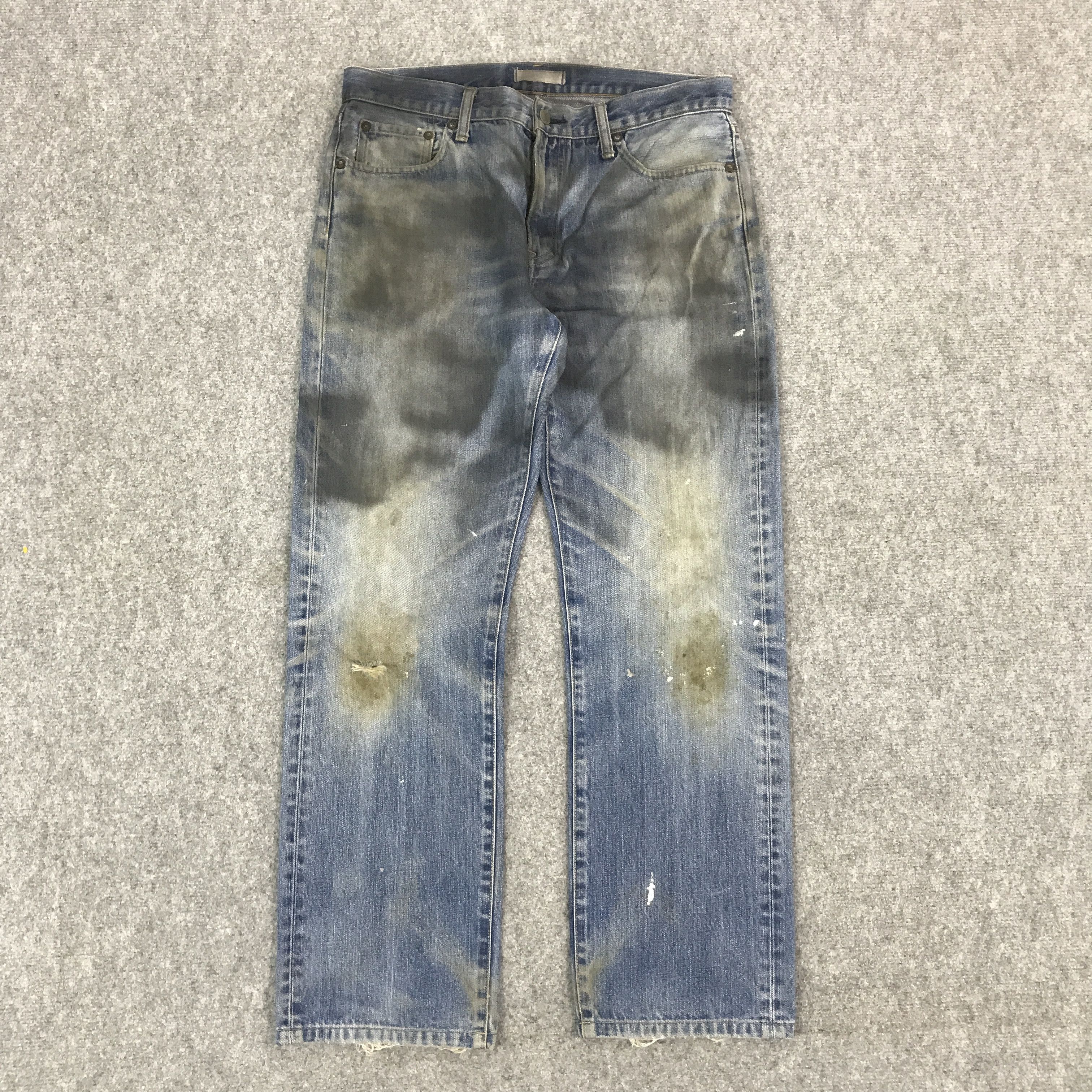 Uniqlo UNIQLO DISTRESSED DENIM JEANS PANTS Size US 32 / EU 48 - 1 Thumbnail