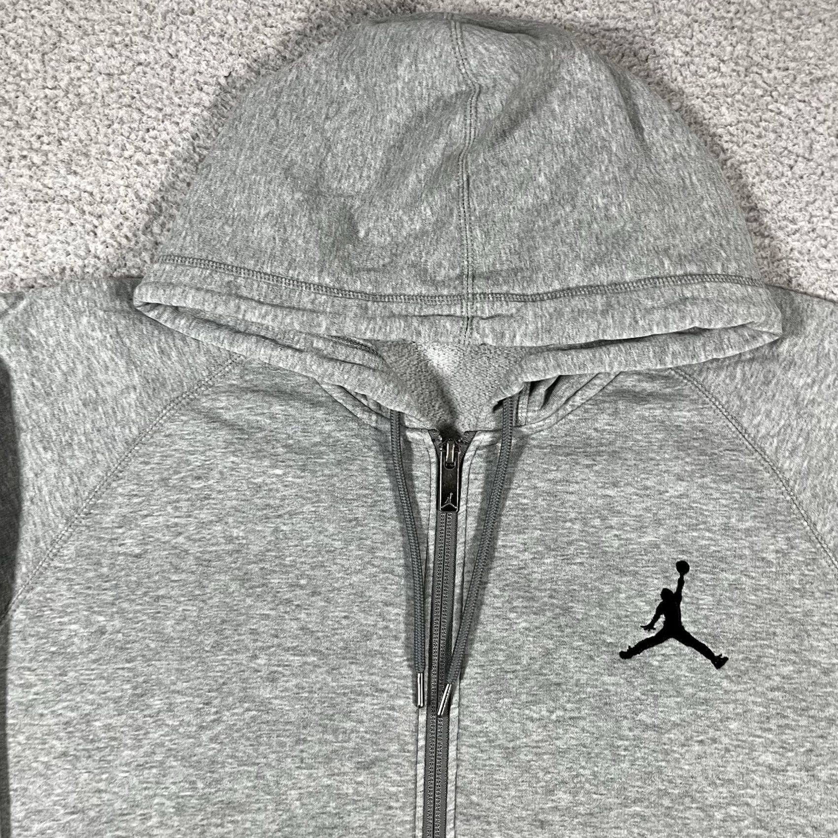 Jordan Brand Air Jordan Hoodie Men L Gray Full Zip Jumpman Basketball Sweatshirt Classic Size US L / EU 52-54 / 3 - 7 Thumbnail