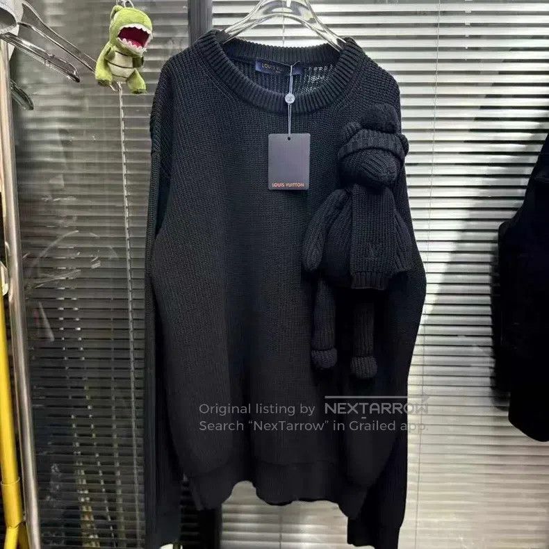 Louis Vuitton Louis Vuitton Bear Sweater Size US L / EU 52-54 / 3 - 1 Thumbnail