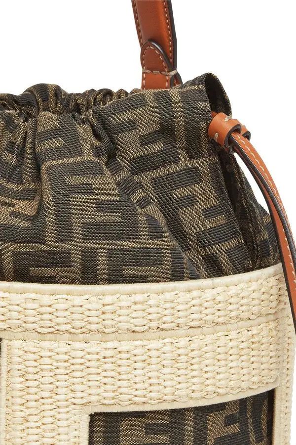 Fendi o1loc1c0824 Size: OS / Step Out Medium in Beige Size ONE SIZE - 4 Thumbnail