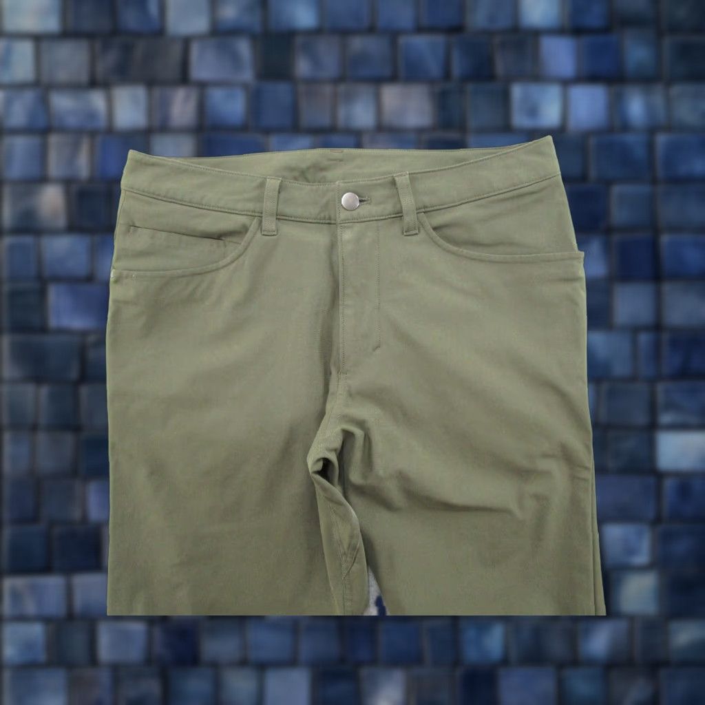 Lululemon Lululemon ABC Classic Pants Men’s Size 31x27 Green LM5426S Classic Chino 5-Pocket Casual Mens Shoes? Size US 31 - 1 Thumbnail