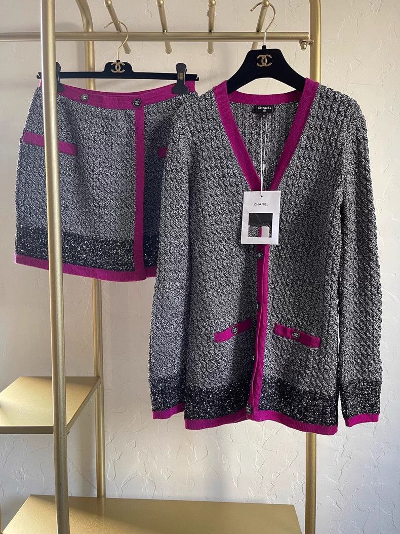 Chanel 21k purple grey skirt
