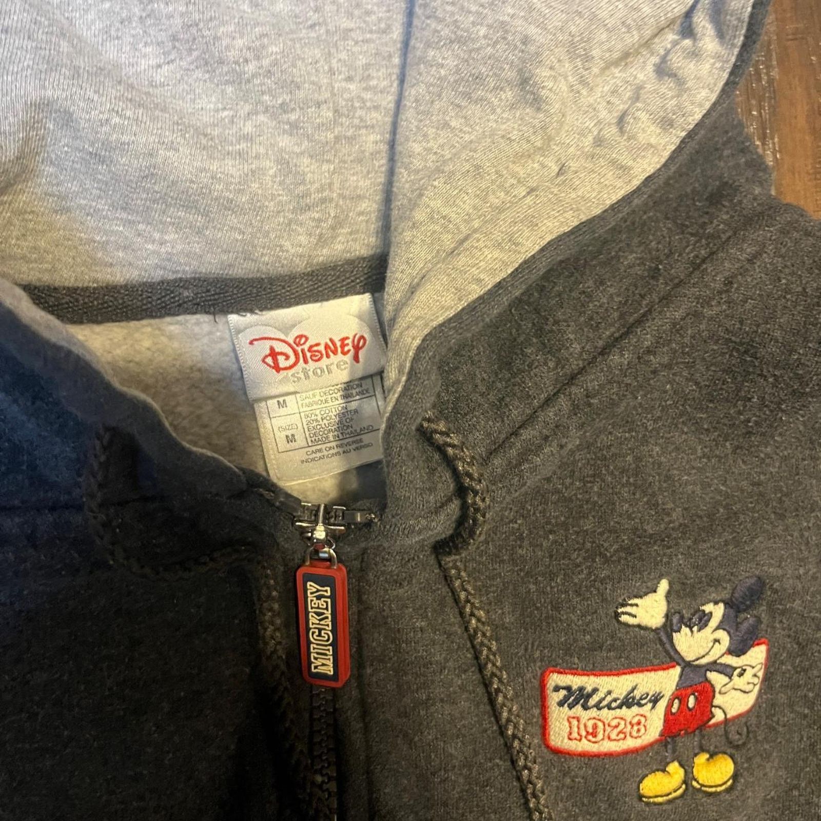 Disney Vintage embroidered mickey mouse zipup Size M / US 6-8 / IT 42-44 - 2 Thumbnail